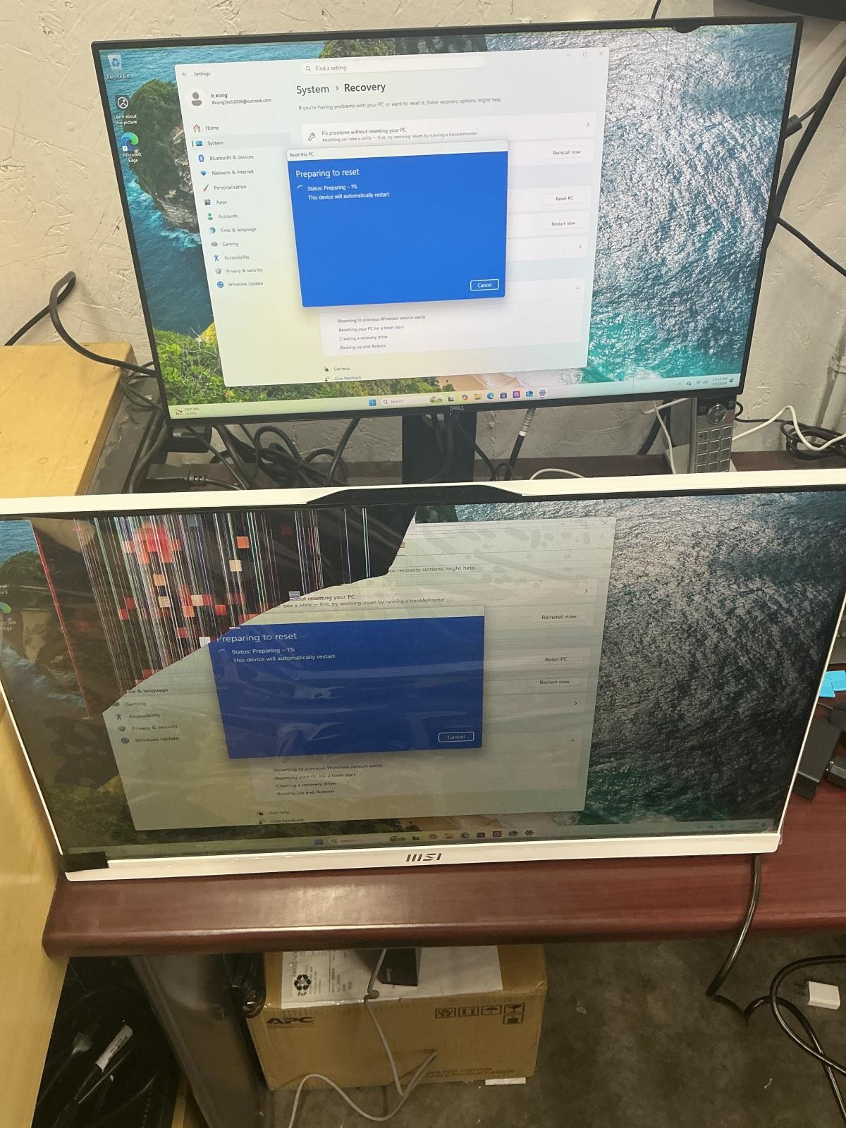 MSI AM242TP All In One Desktop 23.8″ 3-100U 512GB Cracked Screen MAM242TP1M1200