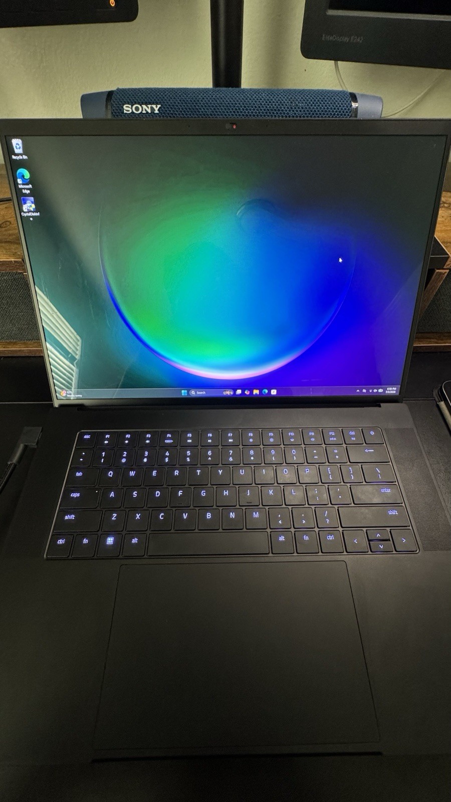Razer Blade 16 (2024) OLED I9-14900HX/RTX 4090 64GB RAM