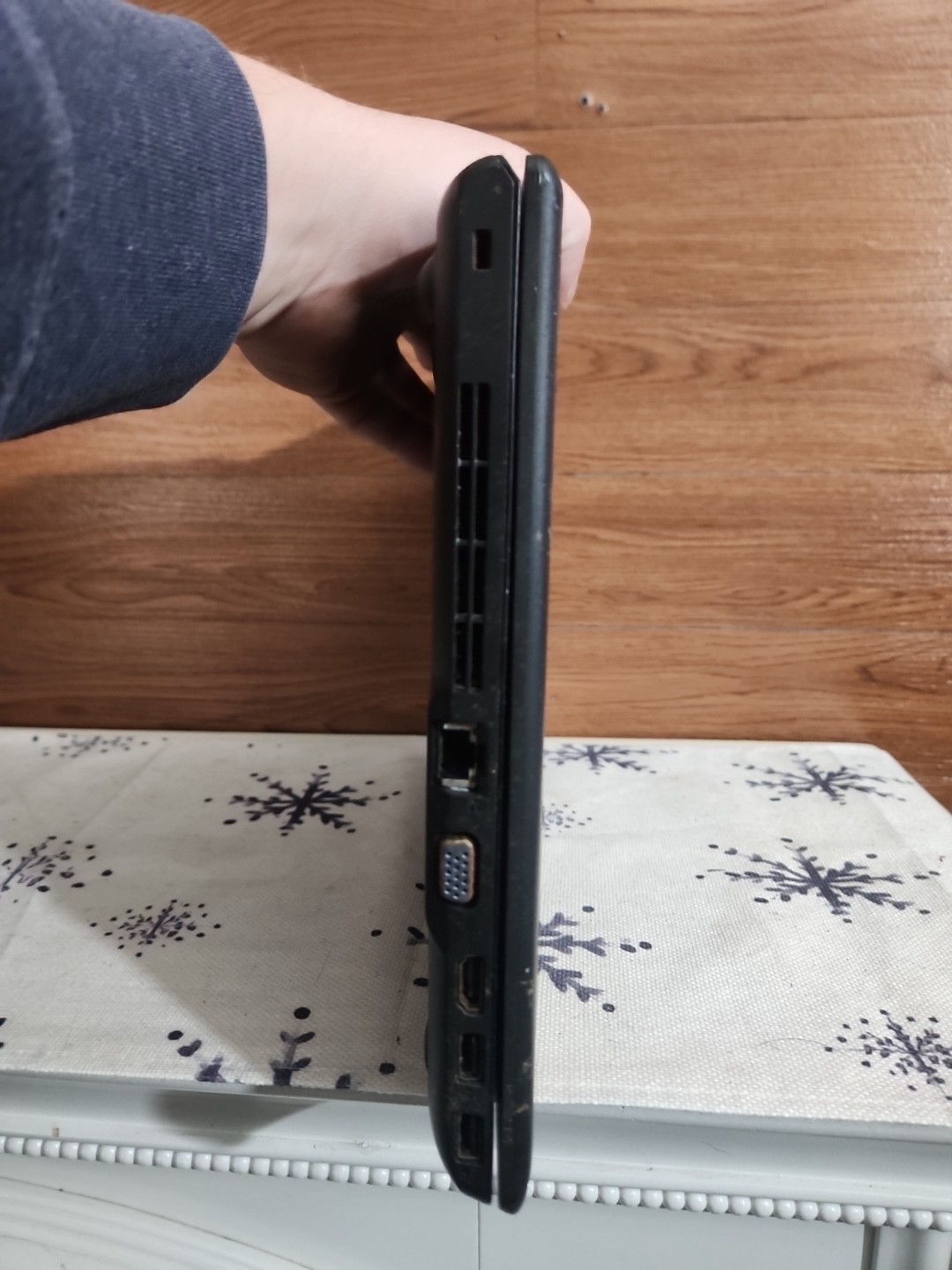 Lenovo ThinkPad E550 15.6″ Intel Core i7-5500U 4GB RAM 2.40GHz Windows Pro