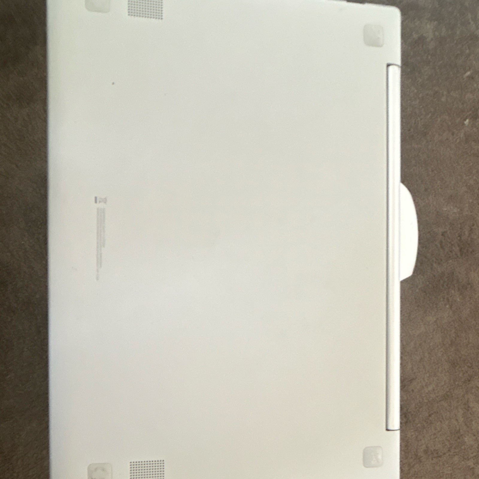 Samsung Notebook Laptop Silver Intel Core i3 Portable Computer Sleek Design