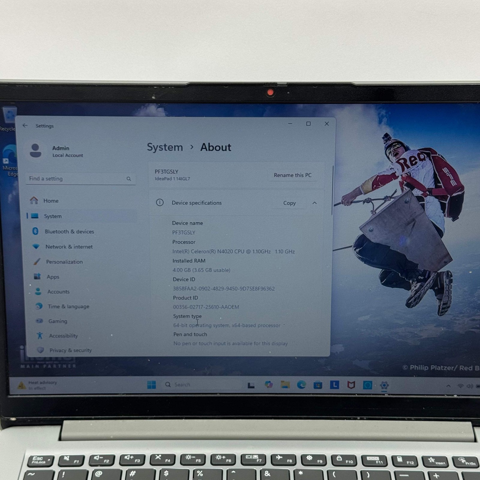 Lenovo IdeaPad 1 82V6 13.3″ Celeron N4020 1.1GHz 4GB RAM 64GB SSD