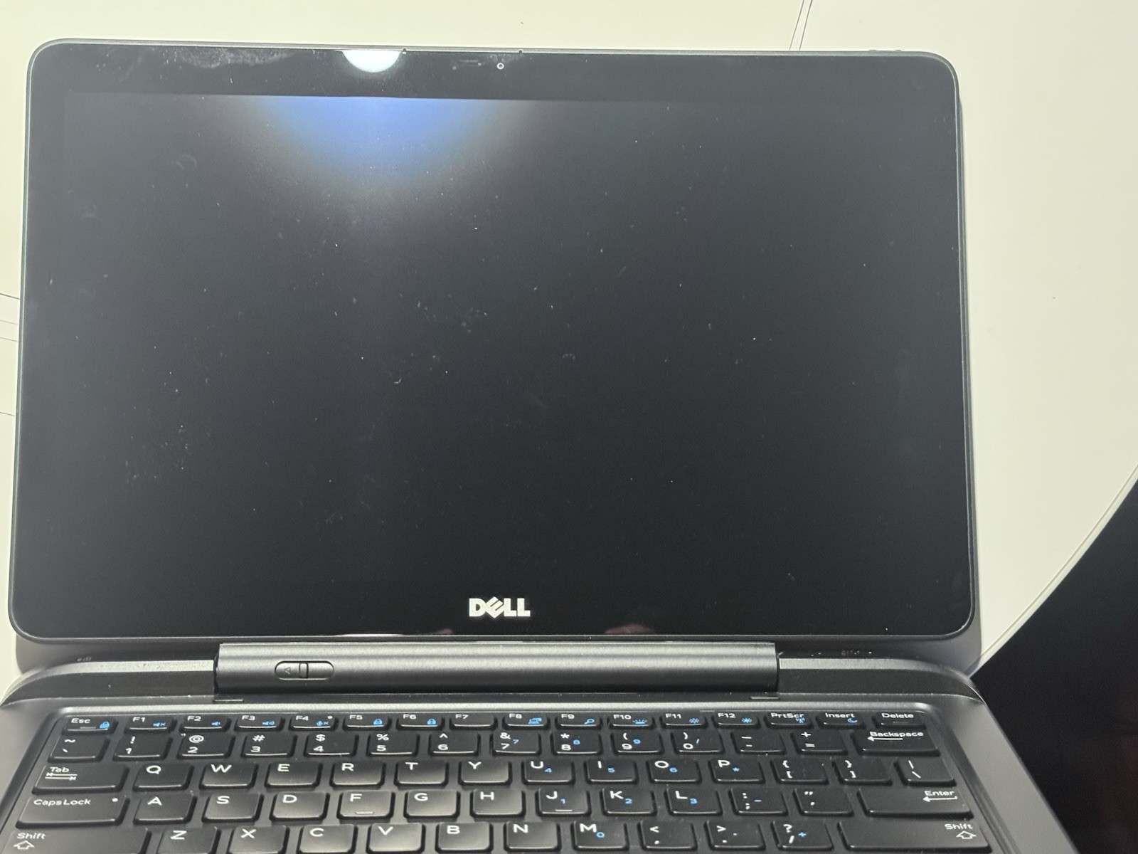 Dell Latitude 7350 TOUCH Core m-5Y71 1.20GHz 8GB RAM 128GB SSD NOOS bad battery