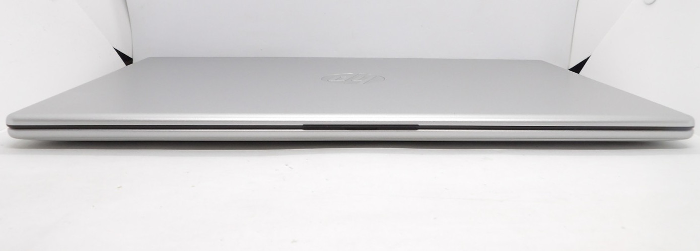 HP 15-fd0133wm 15.6″ Laptop, Intel i3 13th gen 8GB RAM 256GB SSD Silver