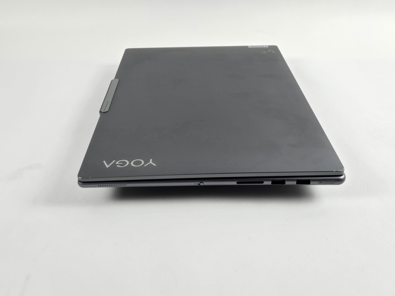 DEFECTIVE Lenovo Yoga Pro 9i 16 32K Core Ultra 9 185H 32GB 1TB SSD RTX 4 G3D