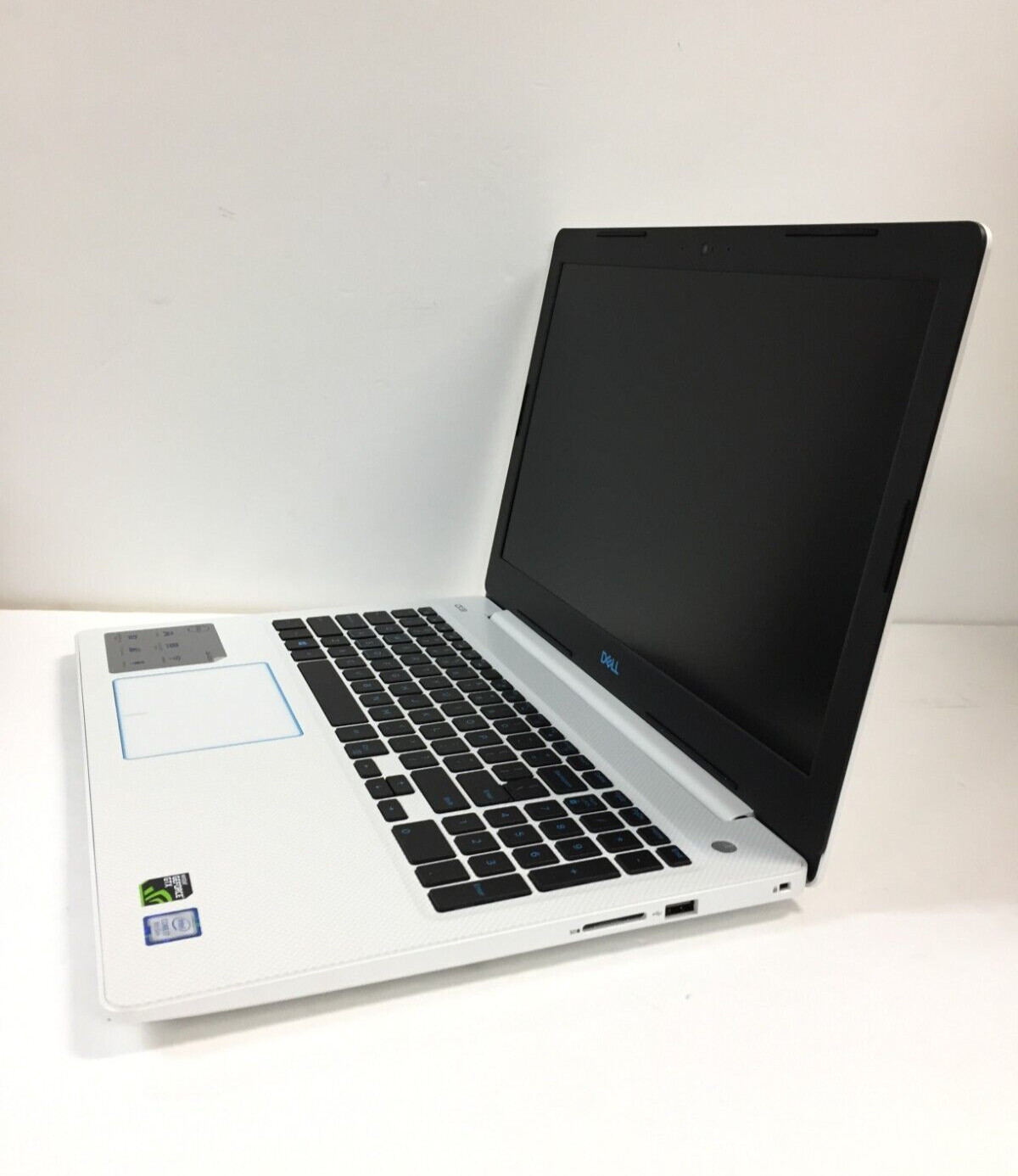 Dell G3 3579 15.6″ Gaming Laptop/Intel i7-8750H/8GB RAM/1TB HDD+128GB SSD/Win 10