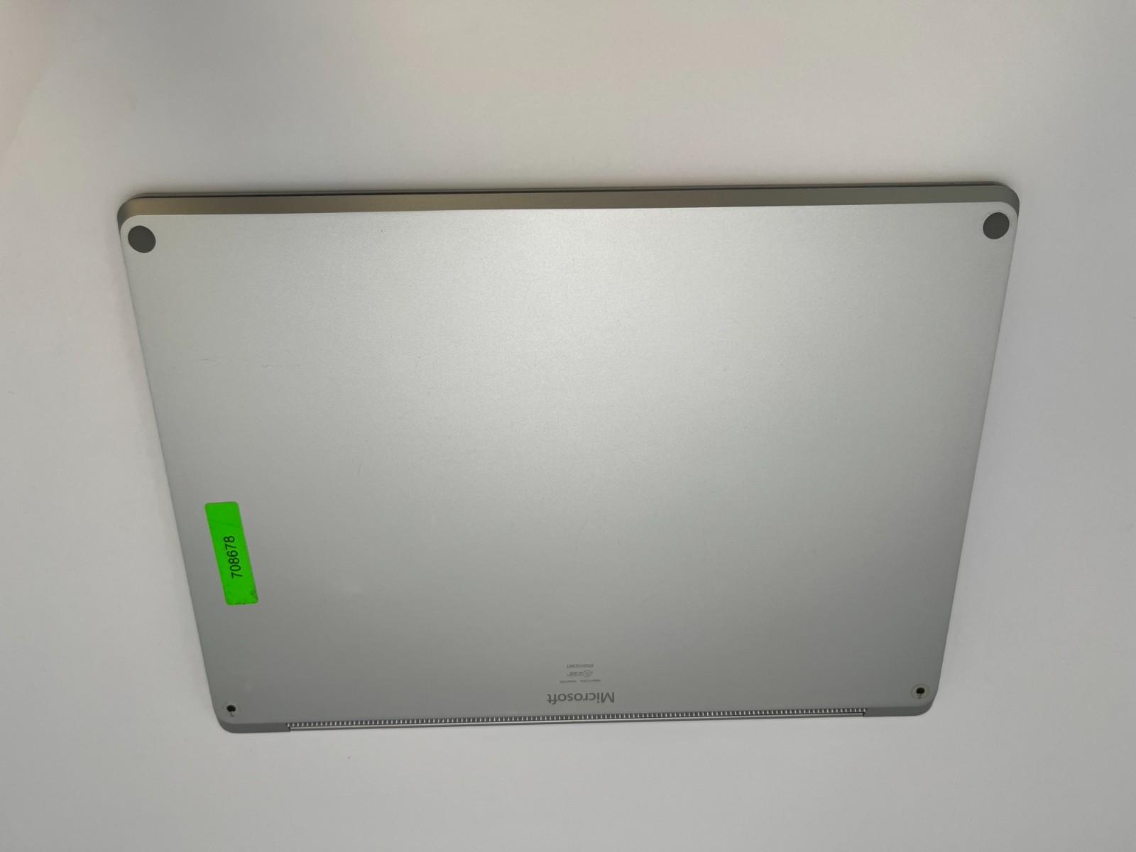 Microsoft Surface Laptop 4 1950 13.5″ Touch i7-1185G7@3.0GHZ 16GB RAM 512GB NVME