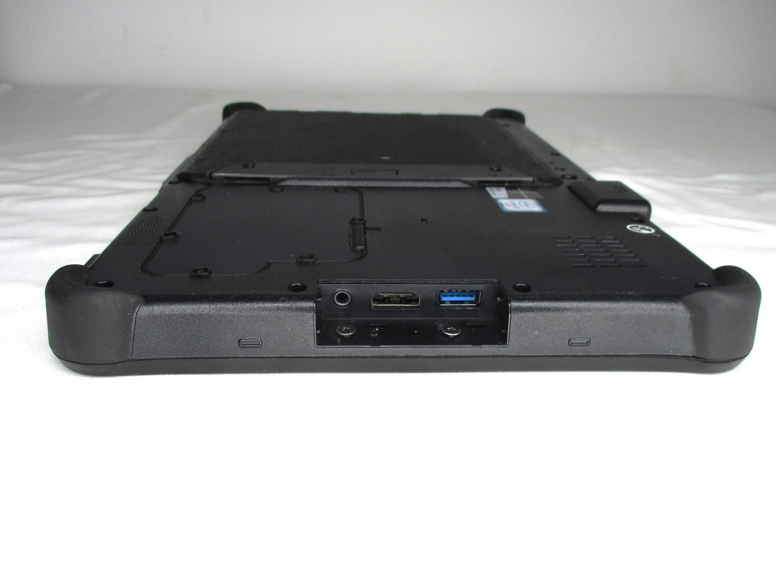 Getac F110 G3 Rugged Tablet Computer i5-6200U 8GB 256GB Wi-Fi LTE GPS 1BATT READ