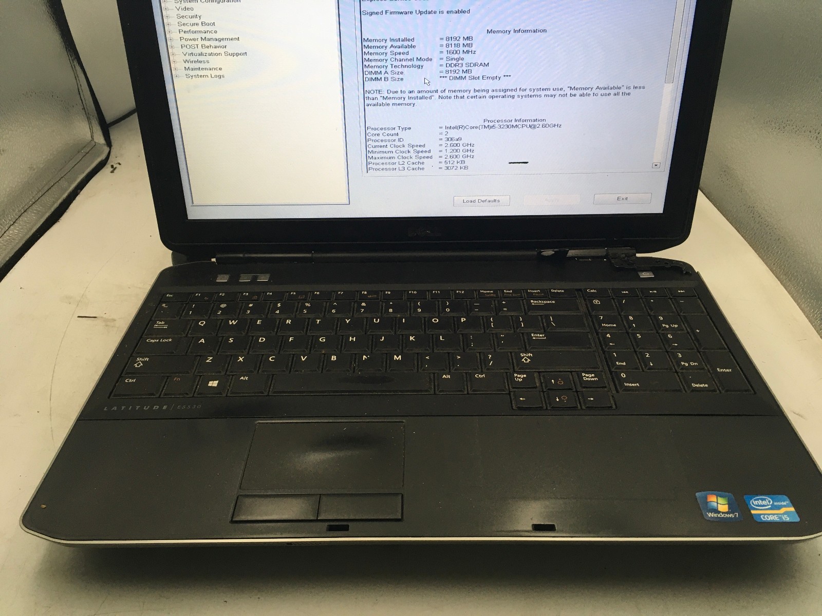 DELL LATITUDE E5530 – BOOTS TO BIOS/BAD HINGE – INTEL I5 3230M – NO RAM -READ-BB