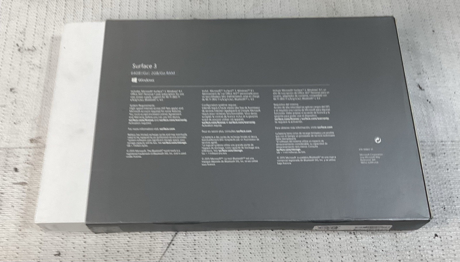 Microsoft Surface 3 10.8″ Atom x7-Z8700 4GB 128GB SSD See Pics