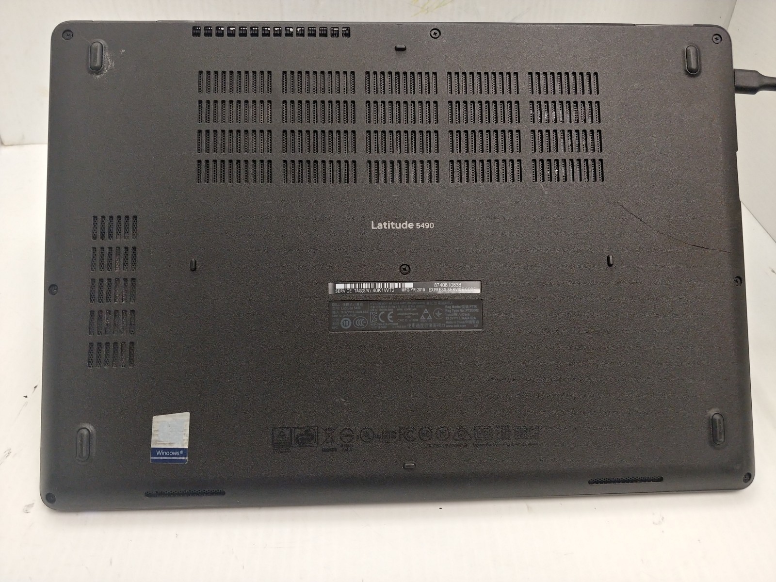 Dell 5490 Latitude 14-Inches i7-8650U 8GB RAM 256GB SSD Laptop