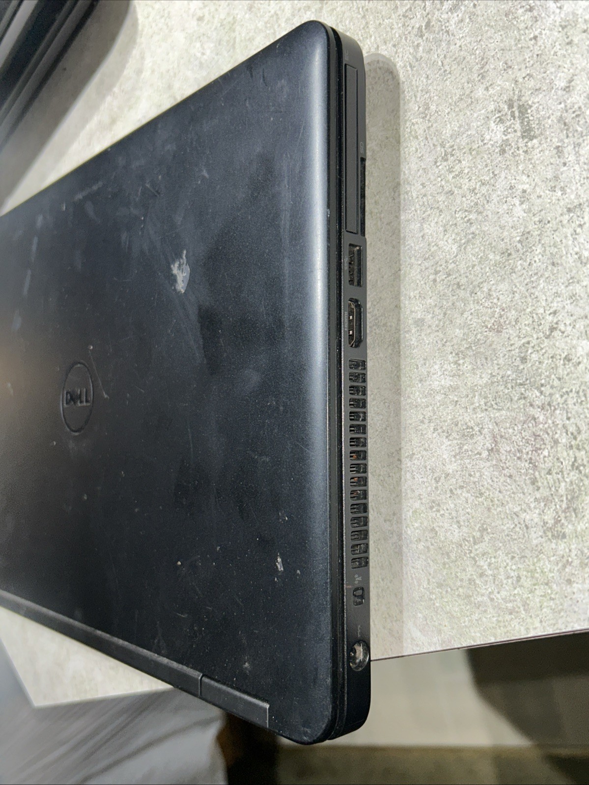x1 – Dell Latitude E5440 i5-4310U VPRO@2.00GHz 8GB NO HDD No AC Adapter PARTS?
