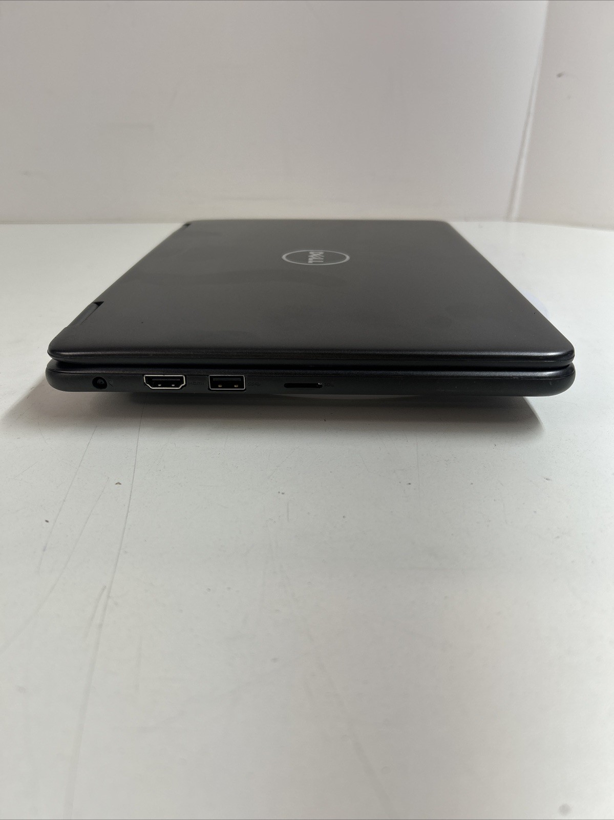 Dell Inspiron 3185 Touch Convertible PC AMD A6-9220e 32GB eMMc 8GB RAM W10P