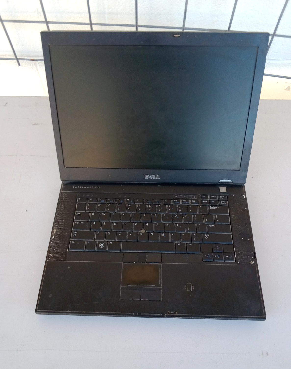 Dell Latitude E6500 Laptop –For Repair/Parts–