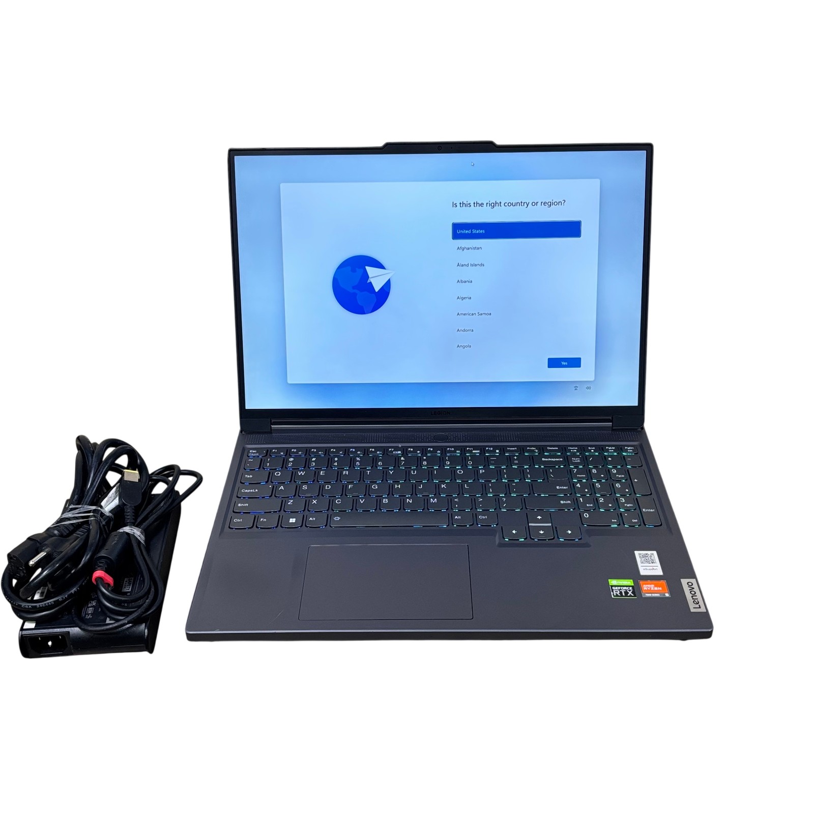 Lenovo Legion Slim 5 16APH8 Ryzen 5 7640HS RTX 4060 16GB RAM 512GB SSD 16″
