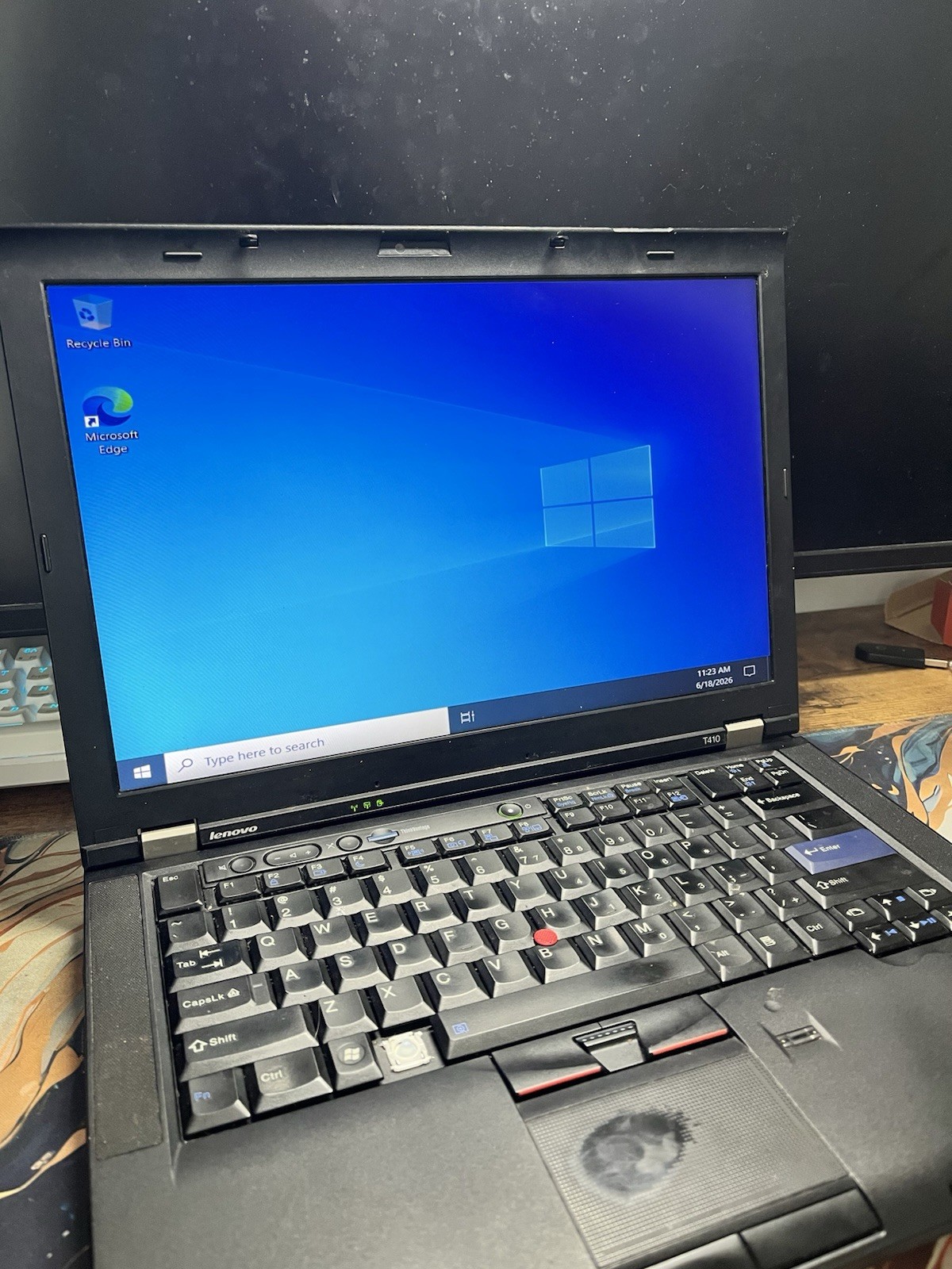 Lenovo ThinkPad T410 14.1in. (1TB HDD, Intel Core i7 1st Gen, 2.66GHz, 8GB)…