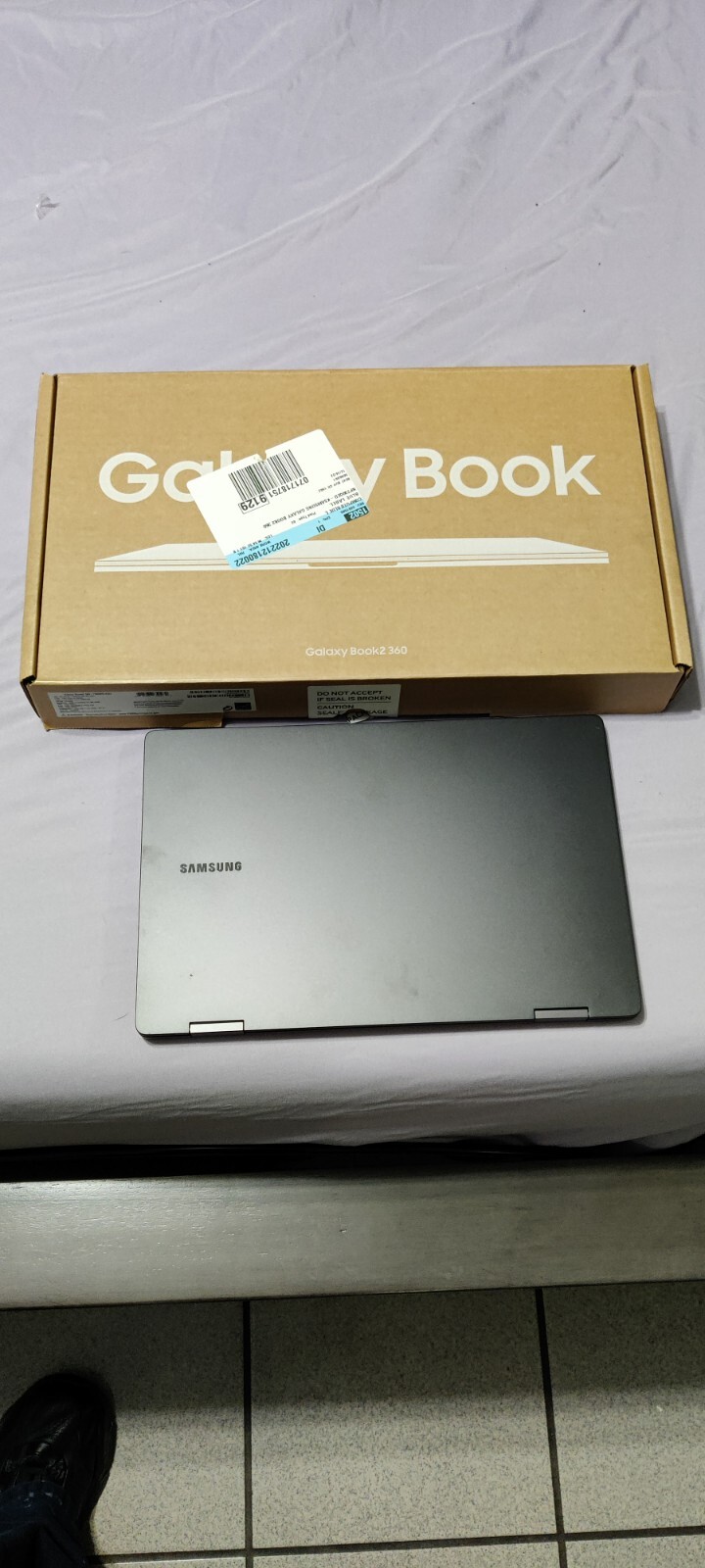 Samsung Galaxy Book2 360 13.3″ i5 12th Gen, 256GB SSD, 8GB RAM Graphite