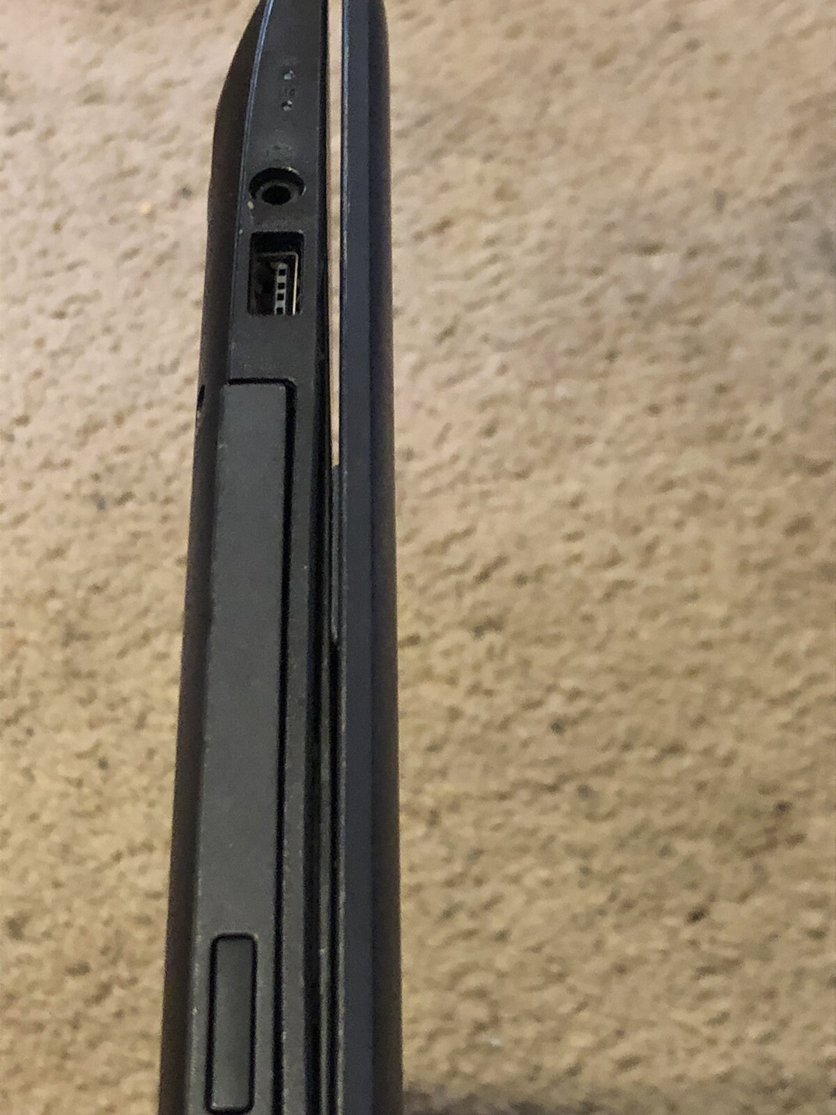 HP 15-f211WM Black laptop PARTS ONLY NO HDD As is