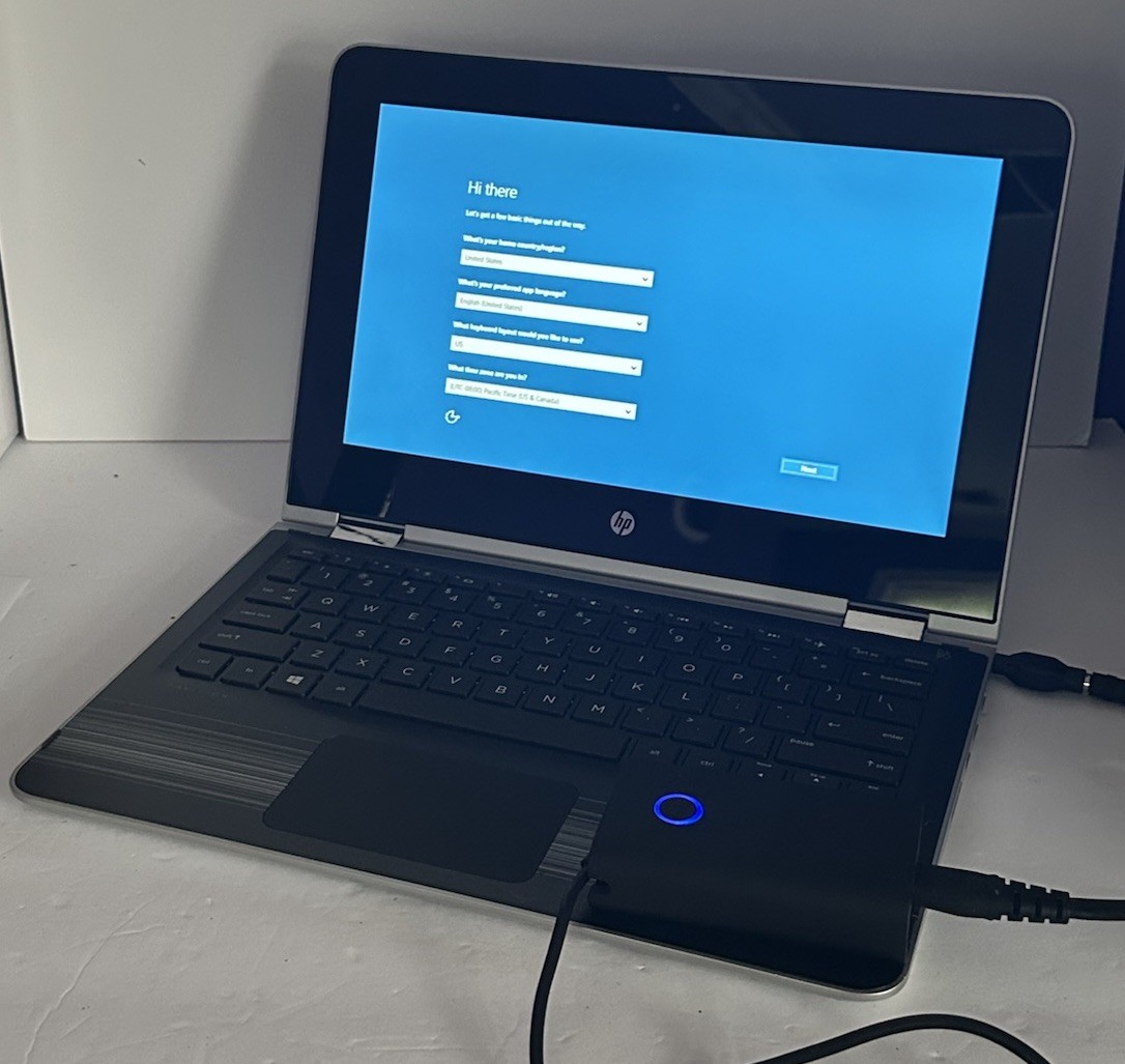 HP Pavilion x360 M1-u001dx 11″ Intel Pentium 4GB RAM 500GB. W/charger