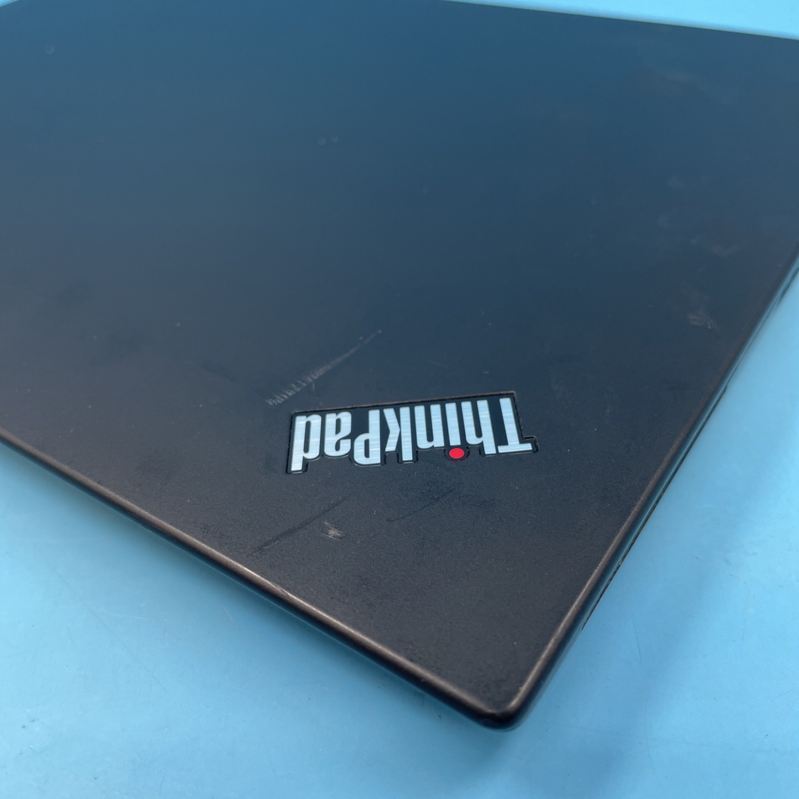 Lenovo ThinkPad T490s | i7-8665U | 16GB RAM | NO DRIVE/OS | 86% BATTERY