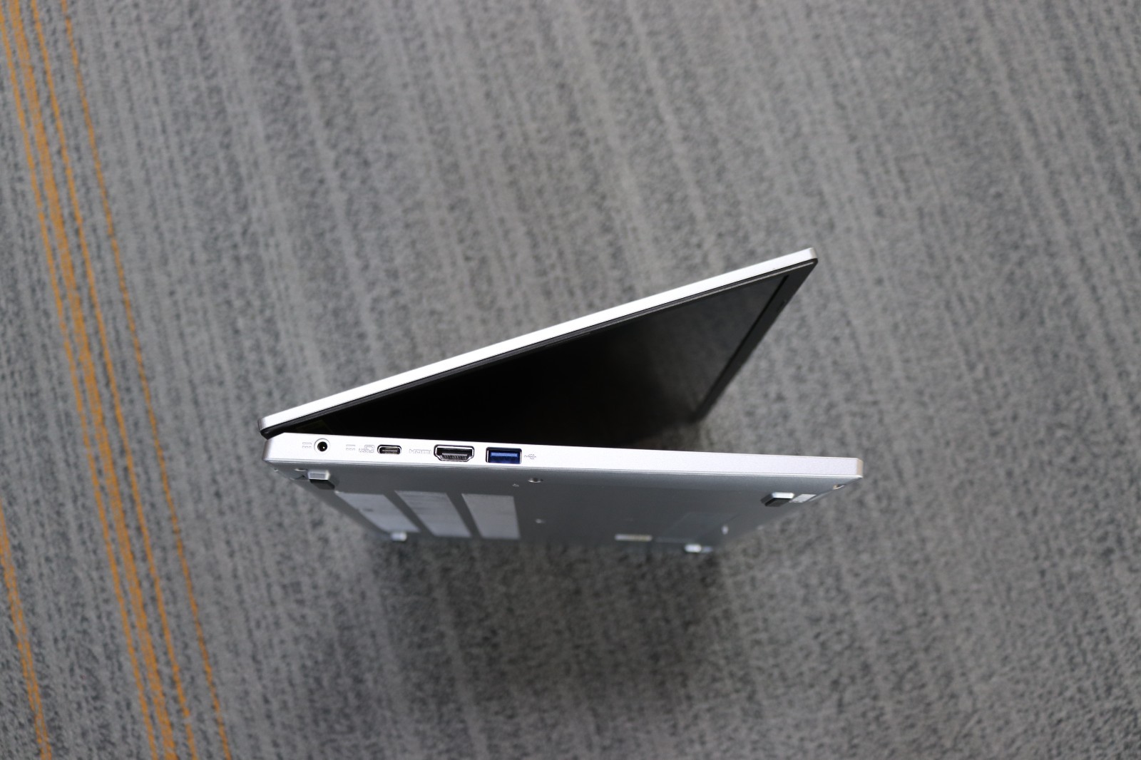Acer 3 15 A315-24P-R7VH 15.6″ FHD, Ryzen 3 7320U, 8GB DDR5, 128GB SSD Laptop