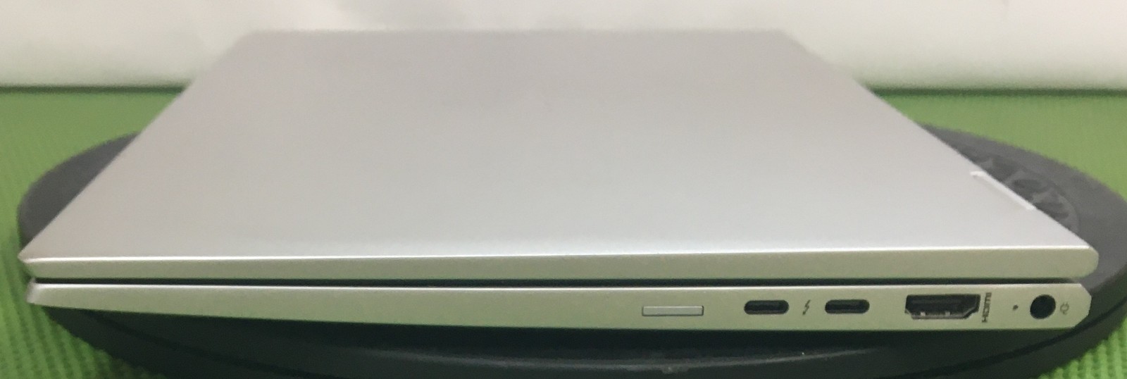 HP EliteBook X360 830 G7 i7-10810U 16GB 512GB Touchscreen 13″ – no OS/AC