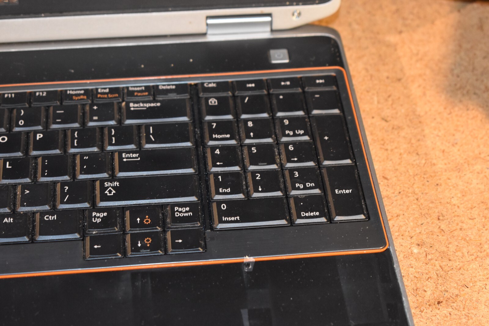 Dell Latitude E6520 Intel Core i7-2620M 4GB RAM 250GB HDD Windows XP Pro NVidia