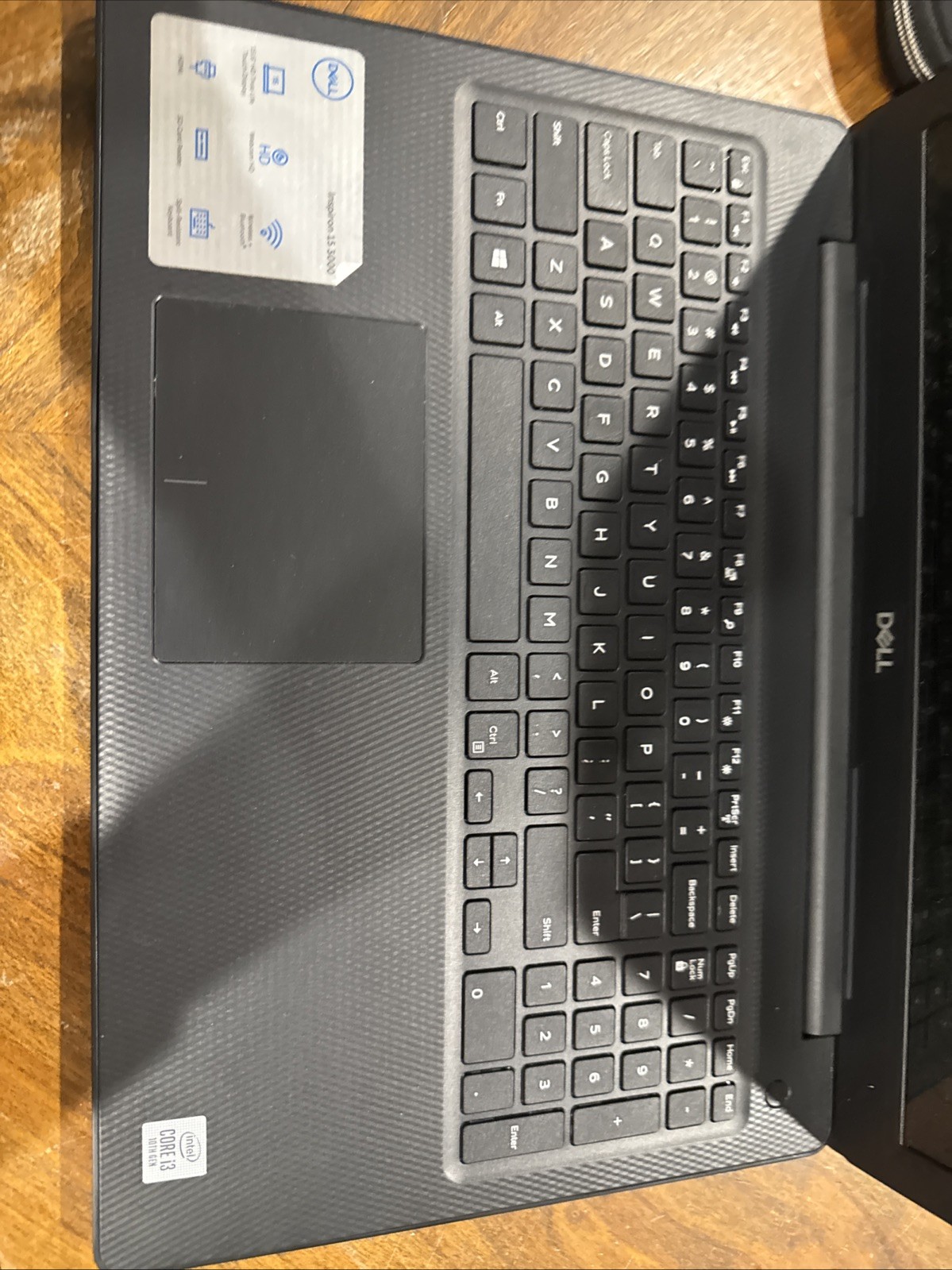 dell inspiron 3593: Intel I3. 4gb Of Ram. 500gb Hdd, 128gb Ssd. No Windows