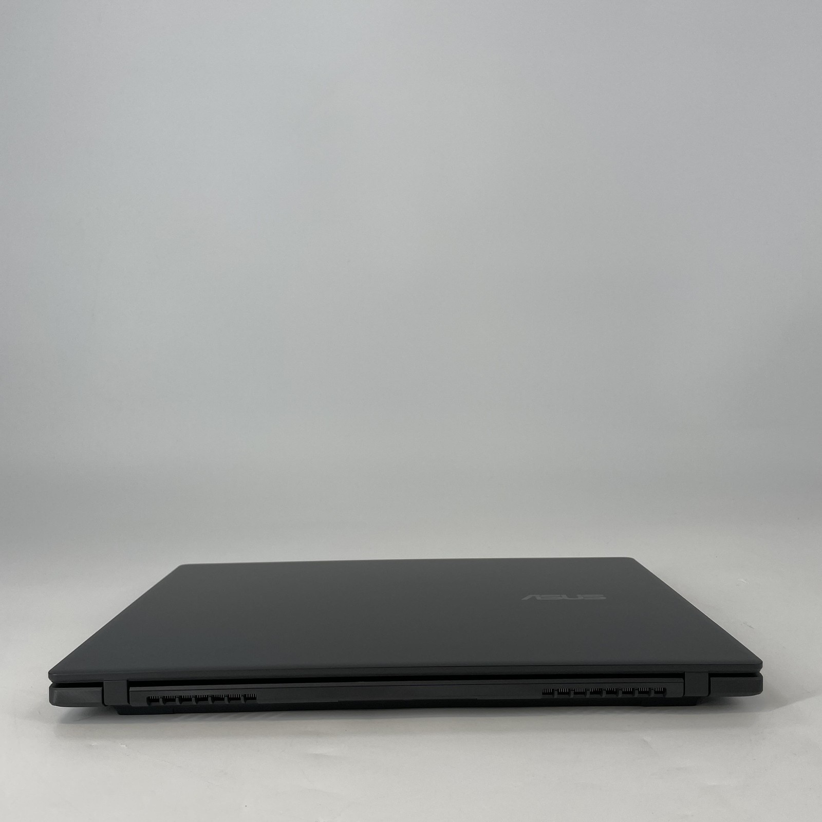 Asus V16 V3607VM 16″ FHD+ 144Hz 2.5 GHz Core 7 240H 32GB 1TB SSD RTX 5060