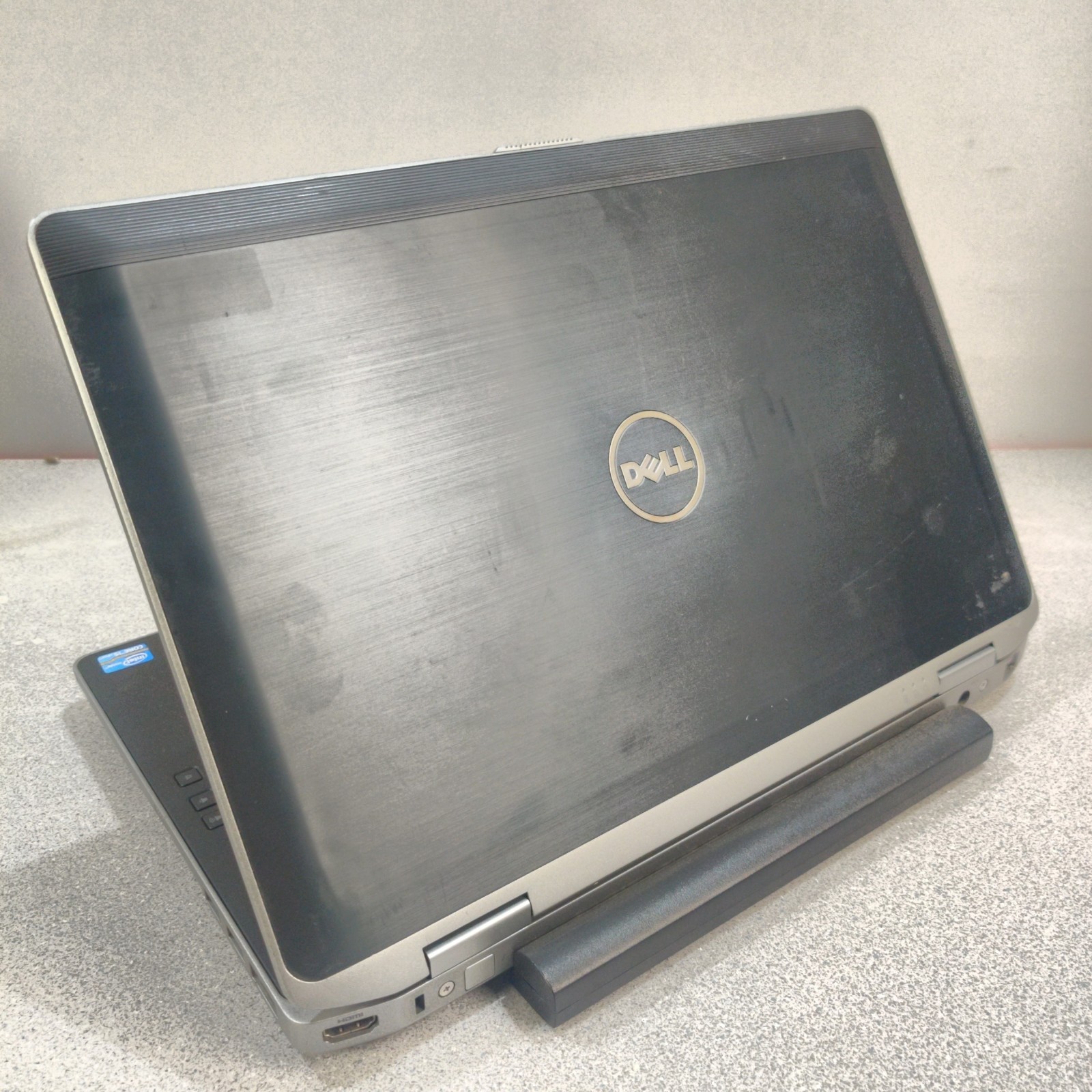 Dell Latitude E6430 Intel i5-3340M 2.7GHz 8 GB RAM NO HDD/OS/AC ADAPTER