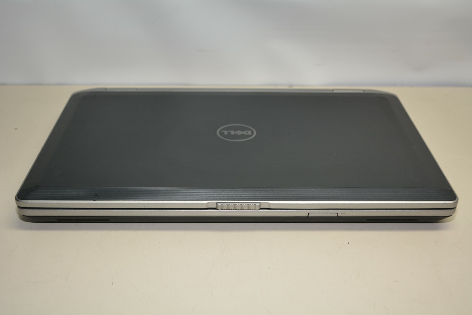 Dell Latitude E6520 Intel Core i7-2720QM @ 2.20GHZ 8GB Ram No HD #W165