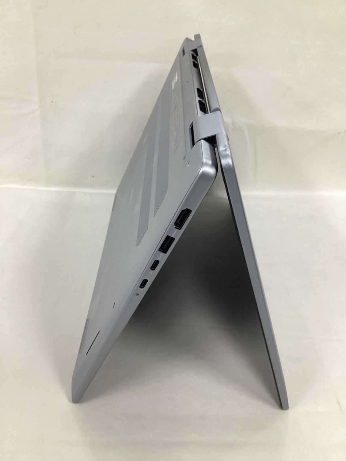 Dell Inspiron 14″ 2K 2-in-1 Touchscreen Laptop Intel Core 5 120U 16GB RAM 512GB