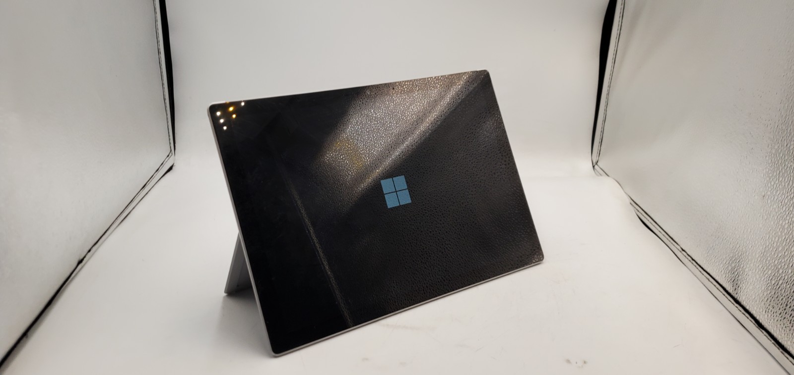 Microsoft Surface Pro 7 1964 Tablet Intel i3-10th Gen 4GB RAM 128GB SSD No OS