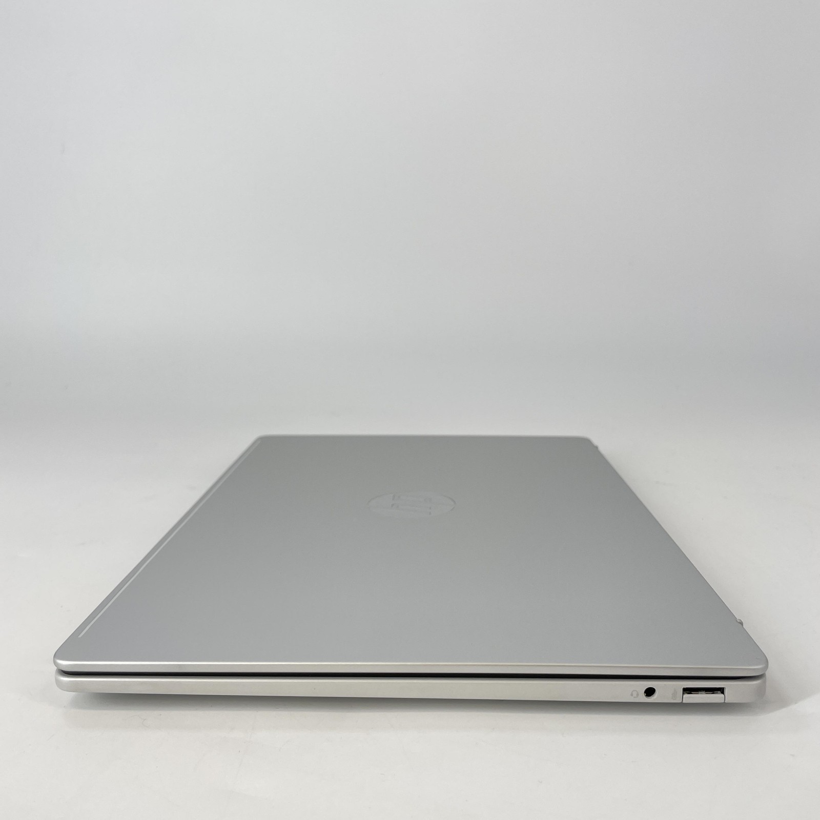 HP OmniBook 5 14 Glacier 2K TOUCH 3.4 GHz Snapdragon X Plus 16GB 512GB SSD