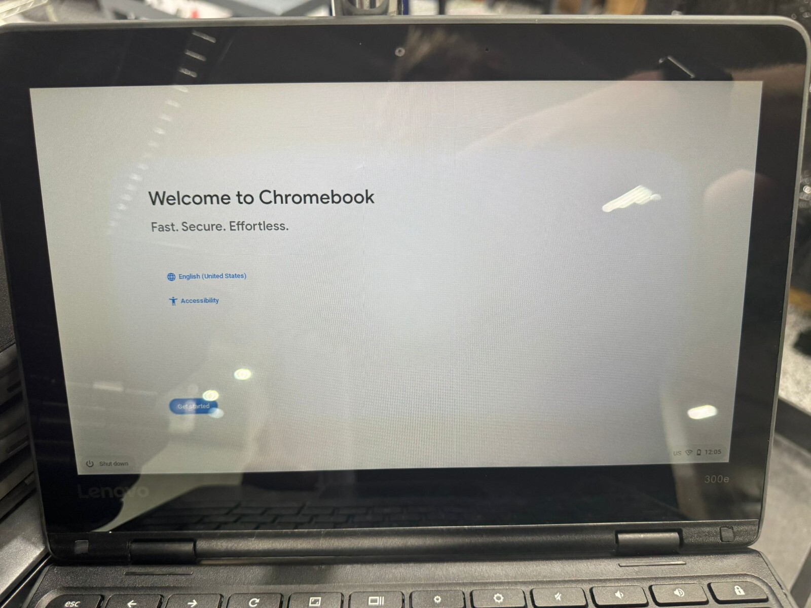 Lenovo 300e Chromebook 2nd Gen MTK 11.6″ MediaTek M8173C 4GB 32GBSSD **READ**