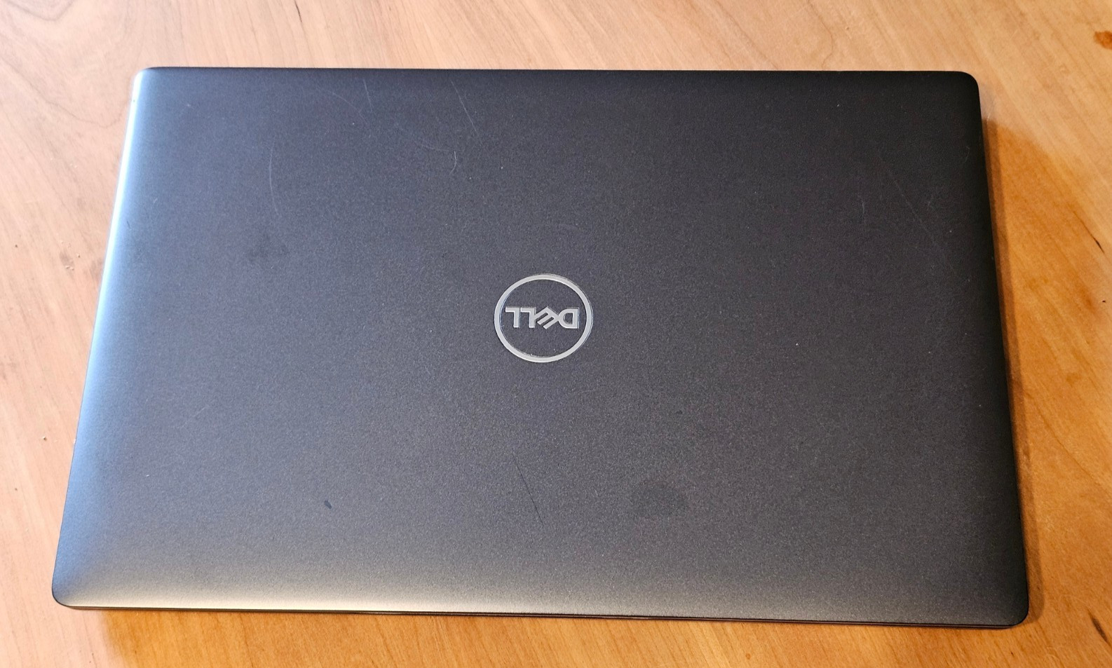 Good Dell 5400 i5-8265U 1.6GHz 8GB 256GB NVMe Webcam Charger & Excellent Battery