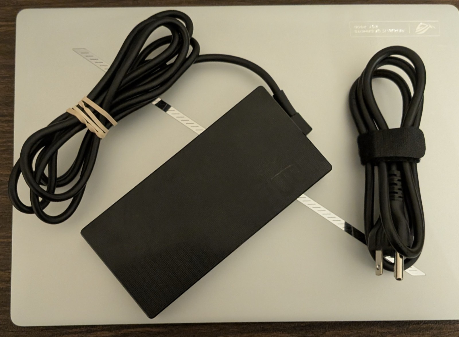 ASUS ROG Zephyrus G14 3K 120Hz OLED (Ryzen 9 270, 16GB/1TB, RTX 5060) White