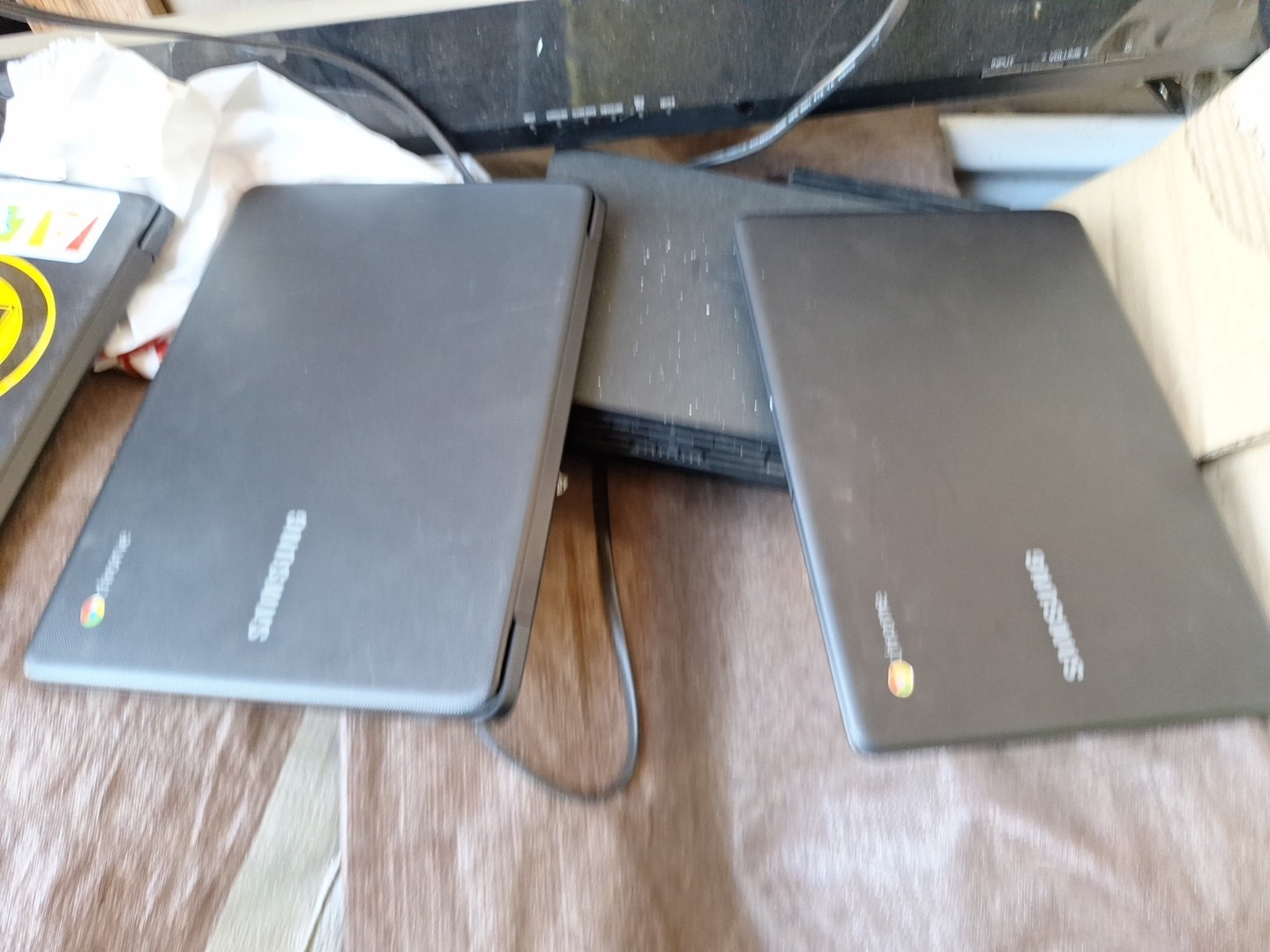 lot of 3 tested Samsung Chromebook 3 XE500C13 11.6 in 2GB RAM 16GB read 4details