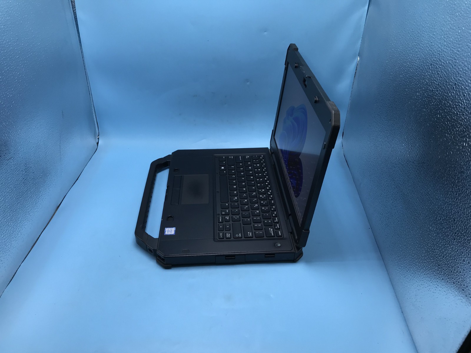 Dell Latitude 5420 Rugged 14″ Core i5-8350U 1.70GHZ 16GB RAM 512GB SSD Windows11