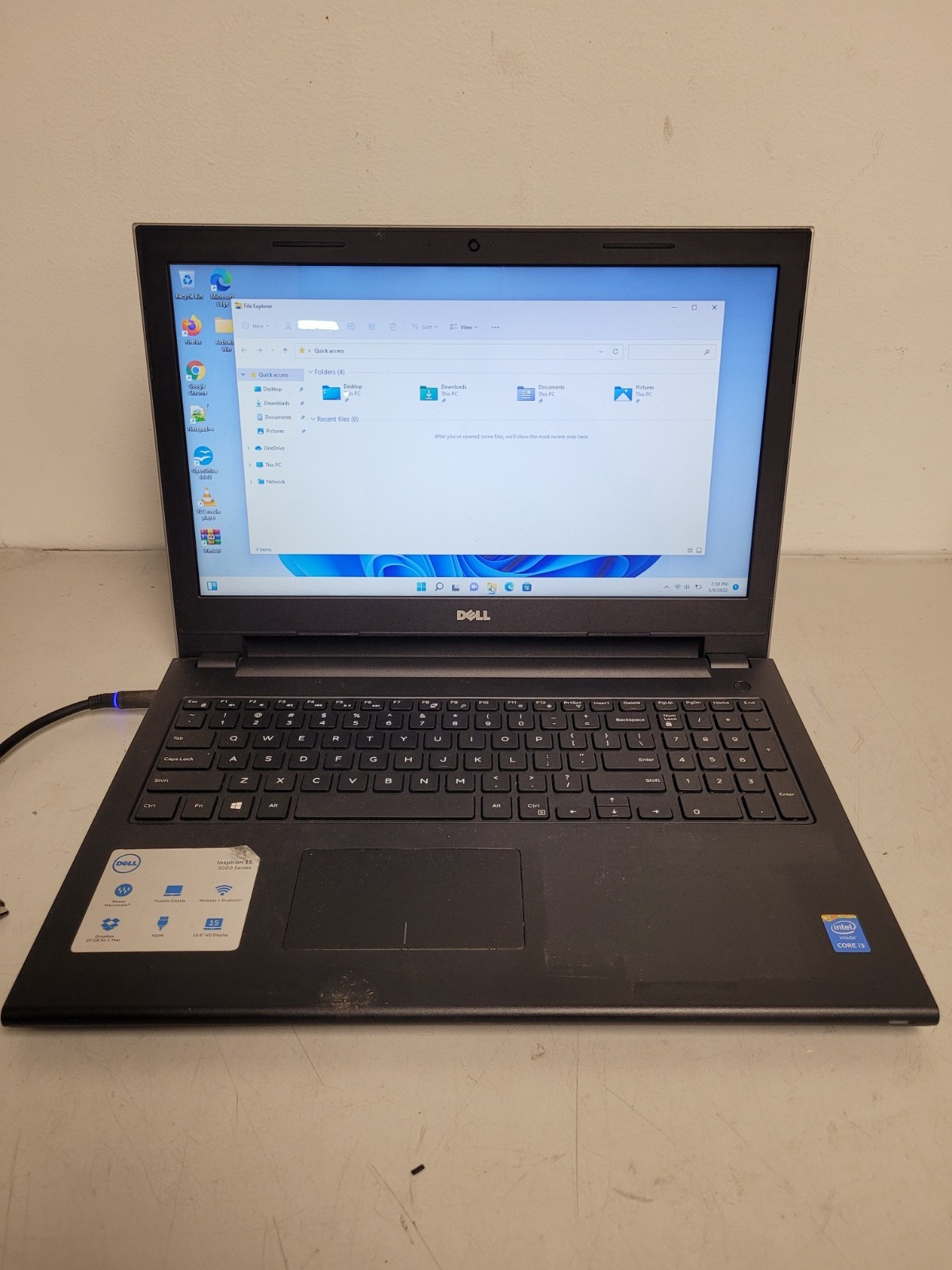 Dell inspiron 3542 15.6″ i3-4005u 1.7ghz 4gb ram 500 gb hdd w11p charger G513M52