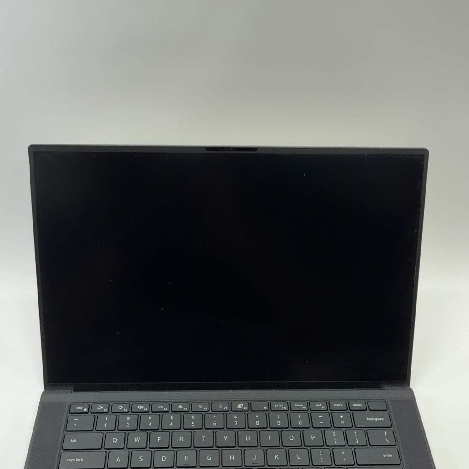 Dell XPS 9510 15.6″ i7-11800H 2.3GHz 16GB RAM 512GB SSD GeForce RTX 3050 Ti