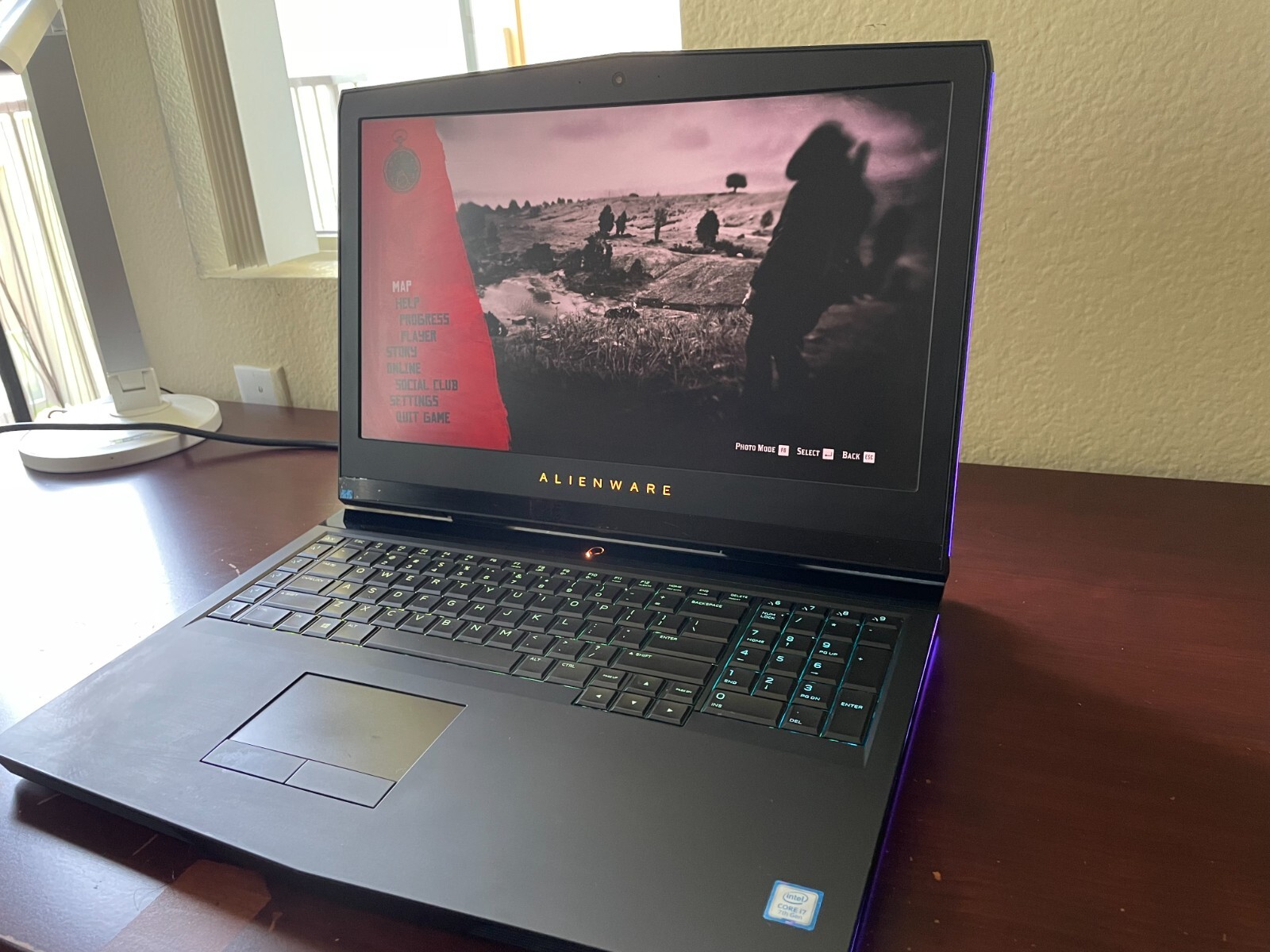 Alienware 17 R4 17.3″ Intel I7-7820HK, 32GB RAM, 1TB +256GB