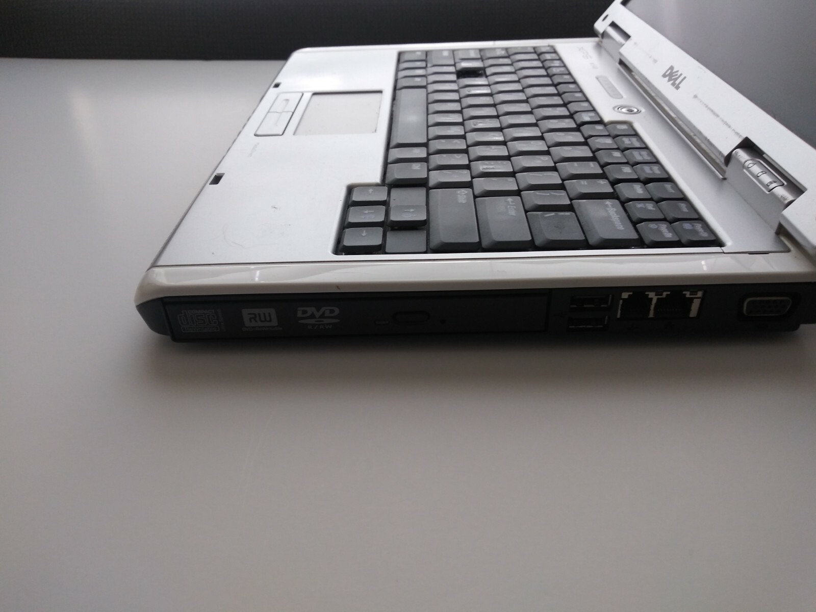 Dell XPS M140 Laptop  Intel Pentium M 740 (1.73GHz) – 770 (2.13 GHz)