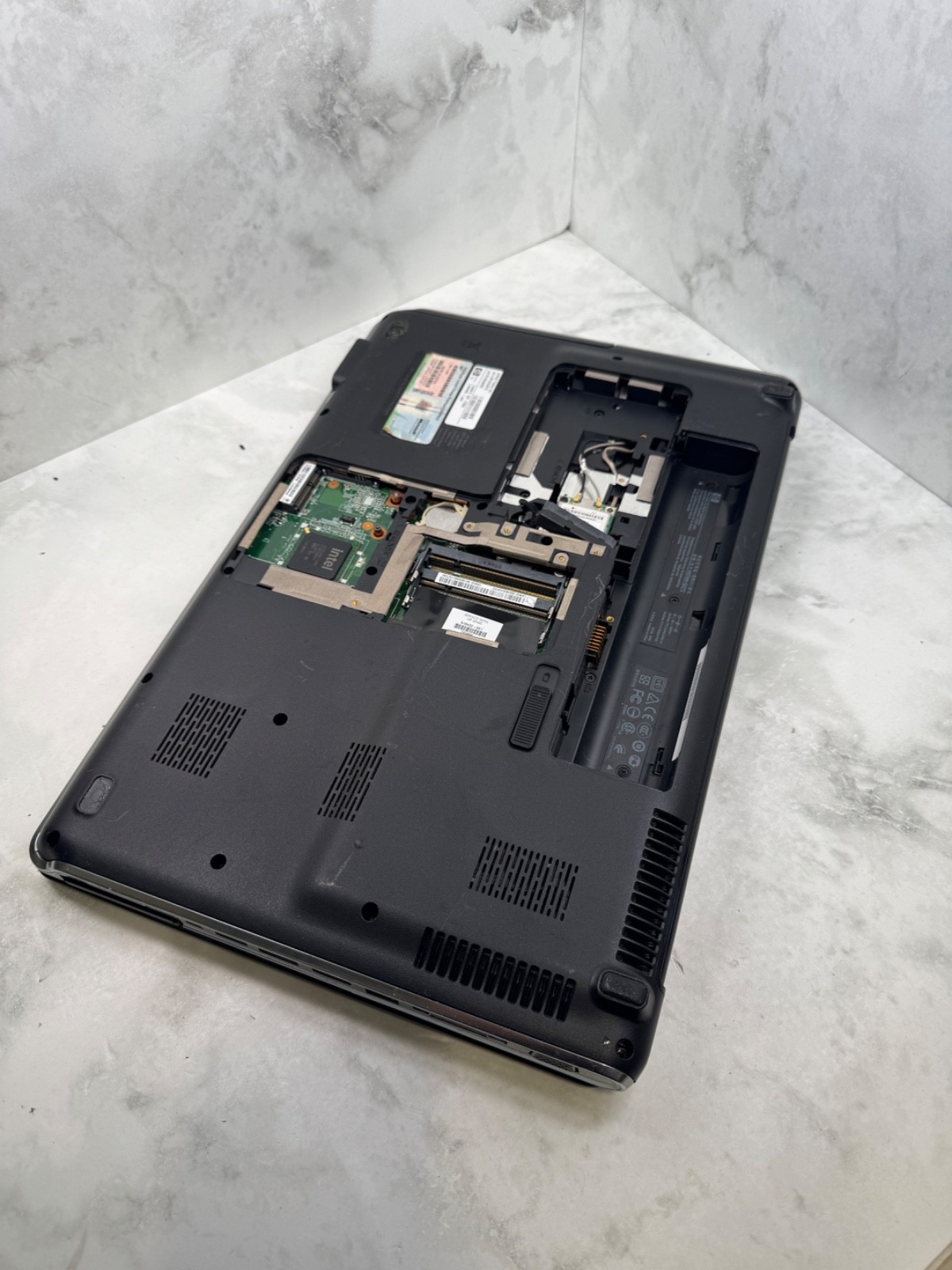 HP G62-a28SA 15.6″ AMD Athlon II P320 2.1GHz Win7 for Parts/Repair