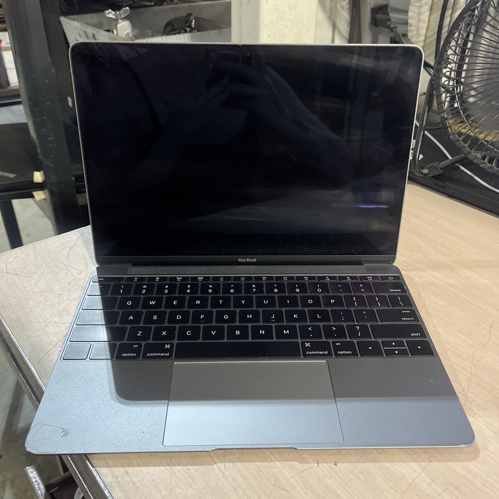 APPLE MACBOOK 12″ EARLY 2016 CORE M3-6Y30 1.1GHZ 8GB RAM 256SSD NO OS
