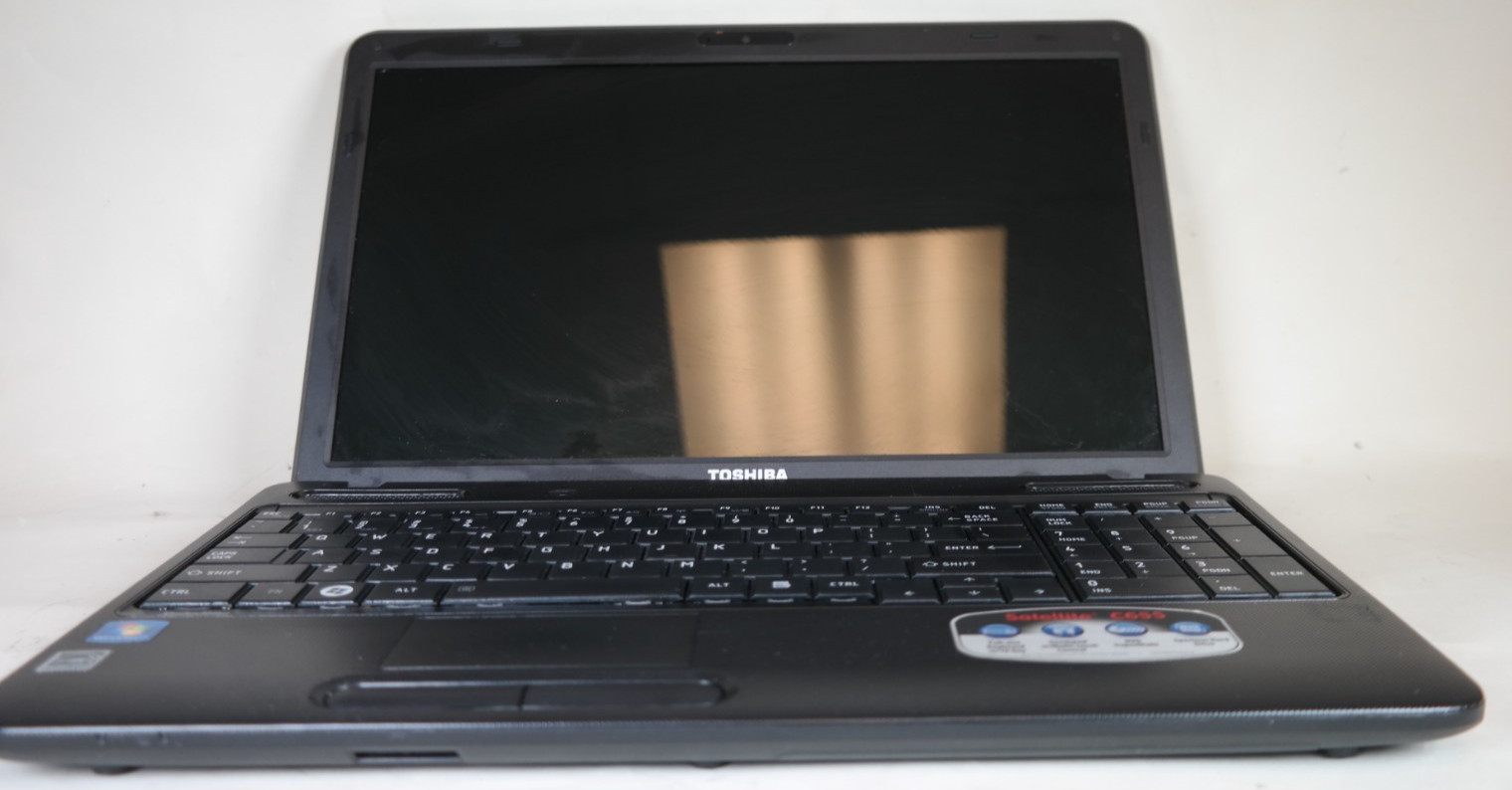 Toshiba Satellite C655D-S5209 15.6″ AMD E-350 – 6GB RAM – 256GB SSD – No Battery