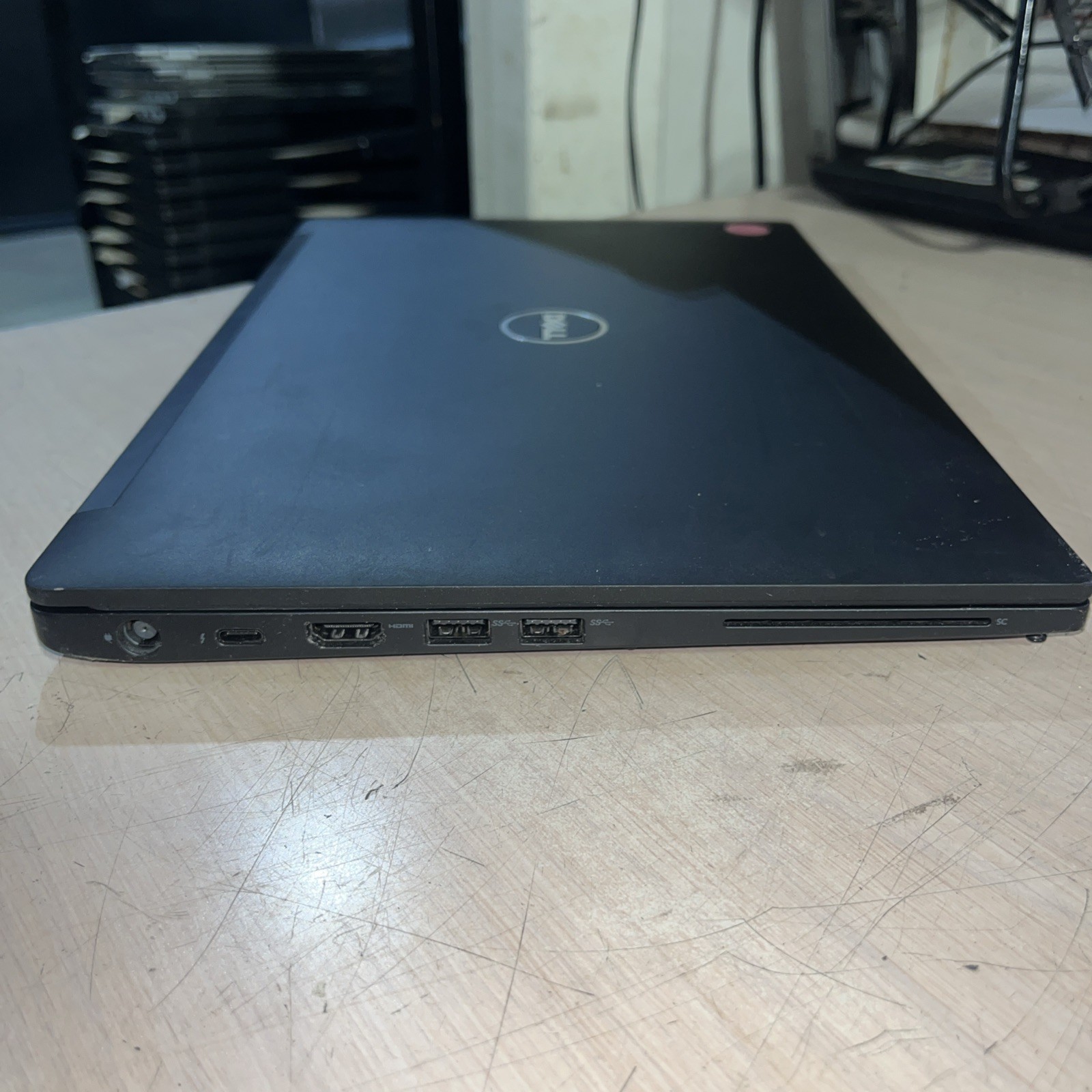 DELL LATITUDE 7480 INTEL CORE I7-7600U 2.80GHZ 8GB RAM NO HD :