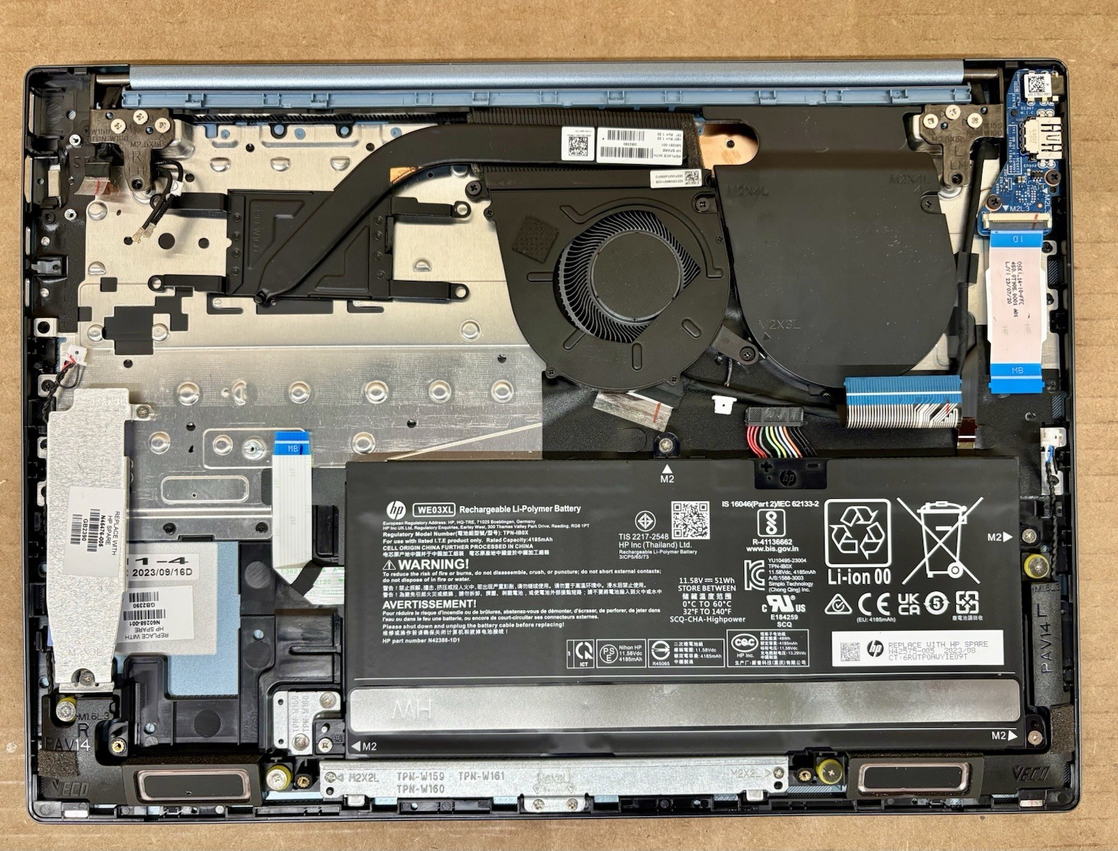 HP Pavilion Plus 14-ey0023dx 14″ WQXGA Ryzen 5 7000 Series Laptop – Skin Only