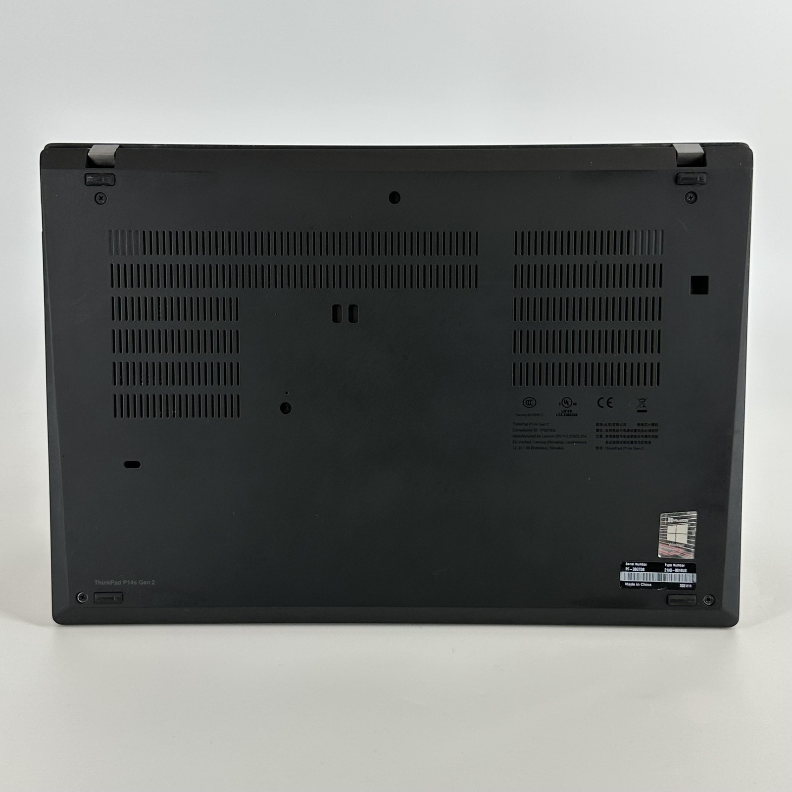 Lenovo ThinkPad P14s Gen 2 FHD 1.9 GHz Ryzen 7 PRO 5850U 32GB 512GB SSD Good