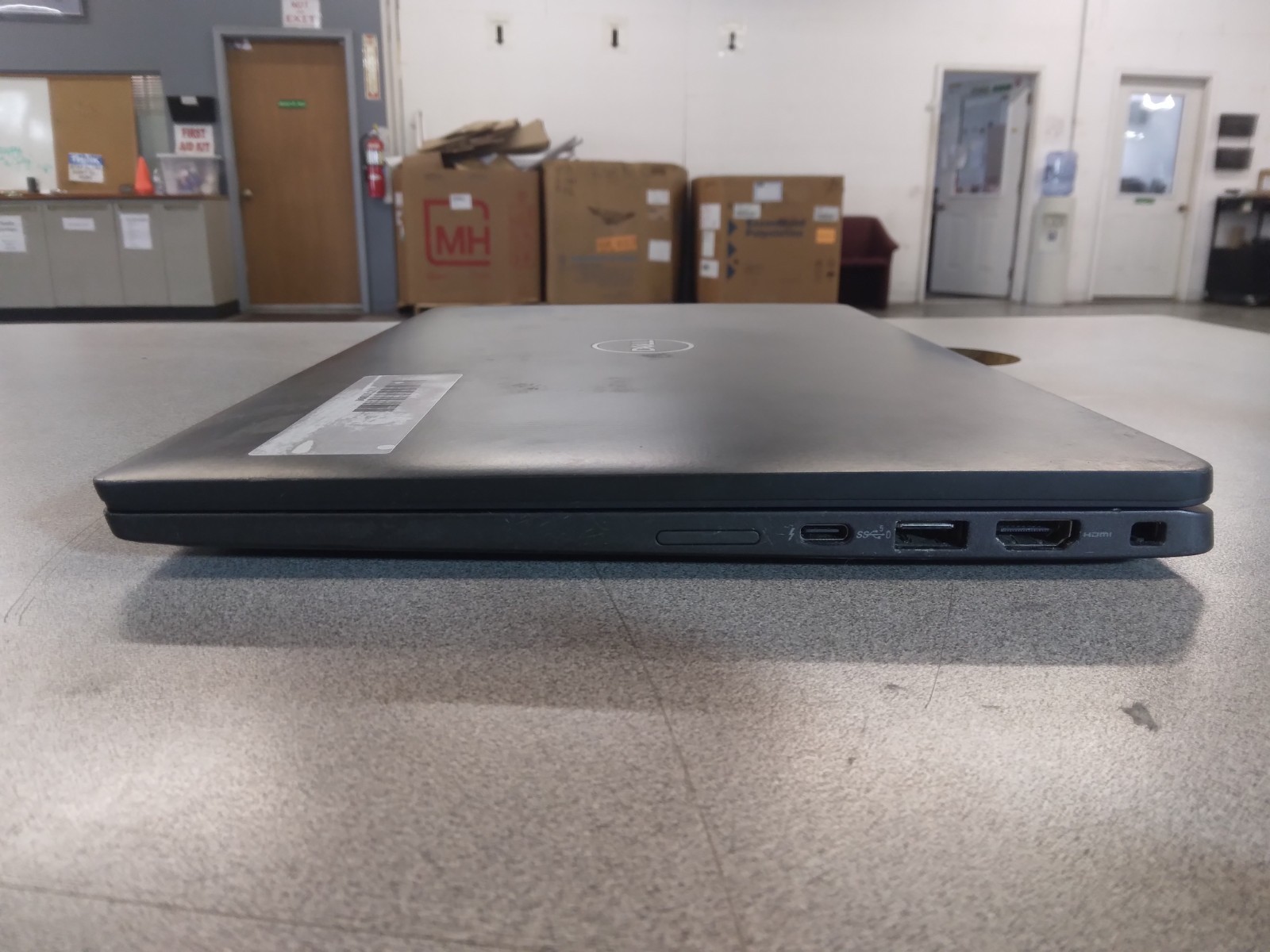 Dell*Latitude*7430*Intel*i5-1245U*256GB*NVMe*16GB*DDR4*Iris*Xe*Graphics*No*OS