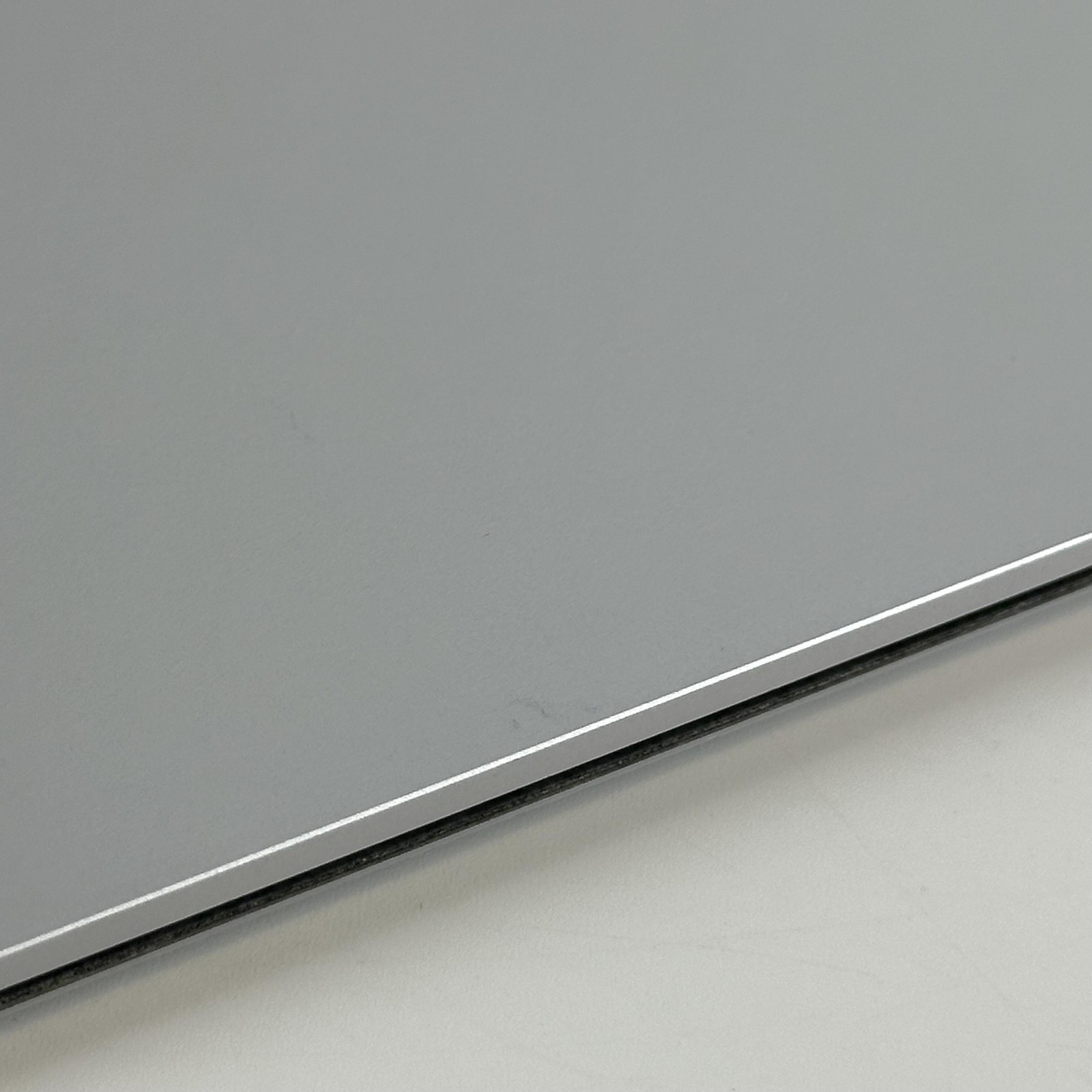 Microsoft Surface Laptop 3 13.5 2K TOUCH i7-1065G7 1.30GHz 16GB 512GB SSD Good